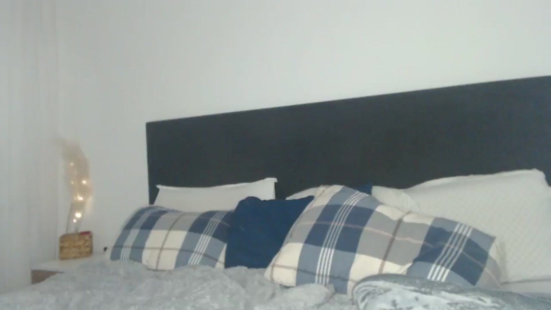 Gallery image thumbnail from ASweetJessie's myfreecams stream on, 04/05/2025, 17:37 image 11 of 20
