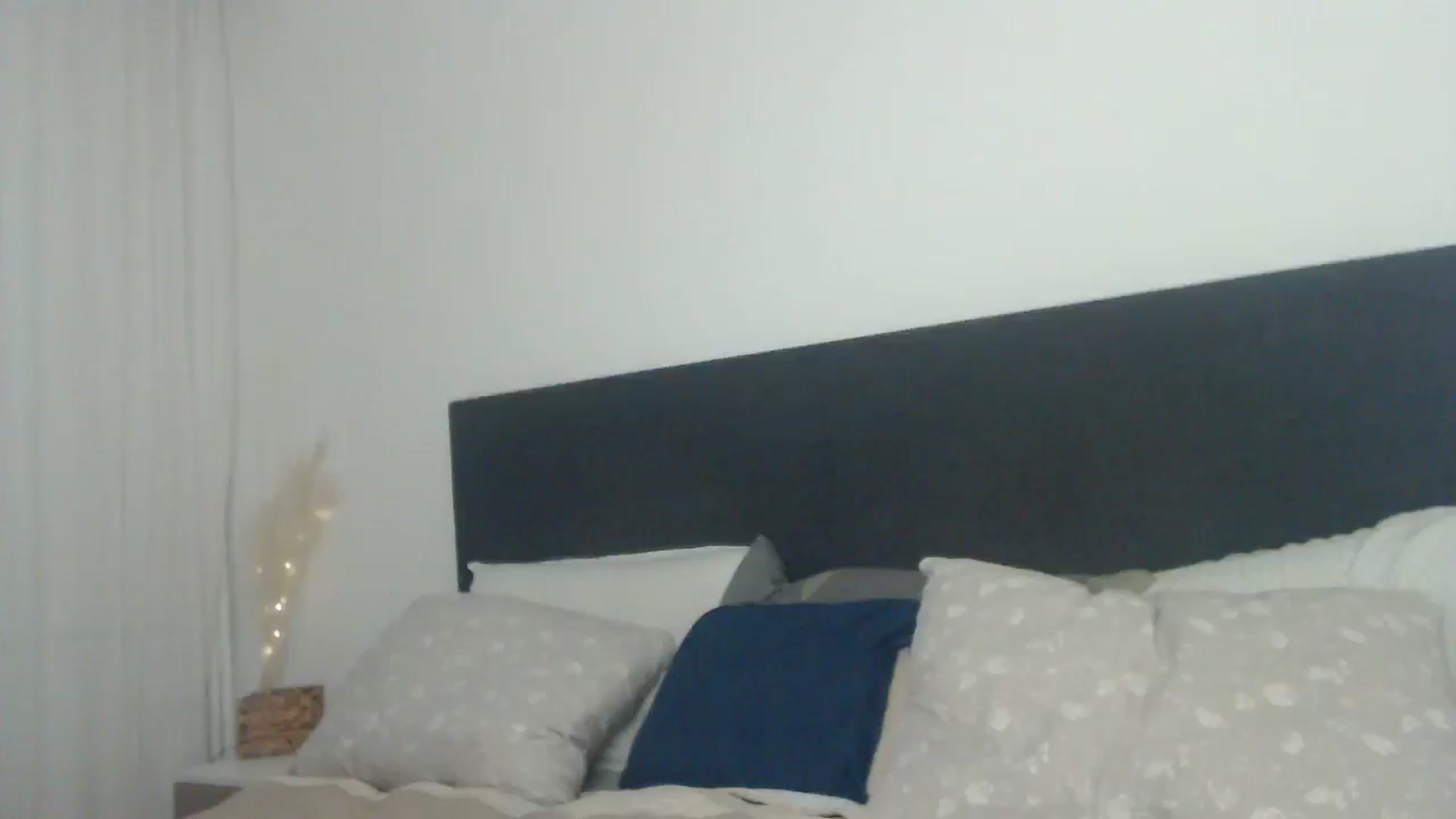 Gallery image thumbnail from ASweetJessie's myfreecams stream on, 04/13/2025, 14:49 image 13 of 20