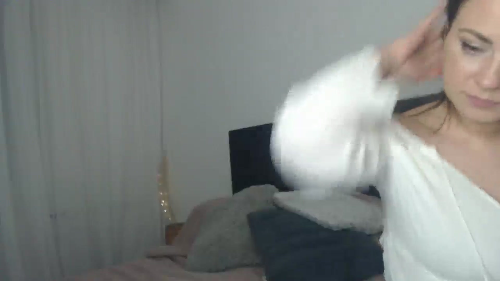 Gallery image thumbnail from ASweetJessie's myfreecams stream on, 04/14/2025, 16:11 image 13 of 20
