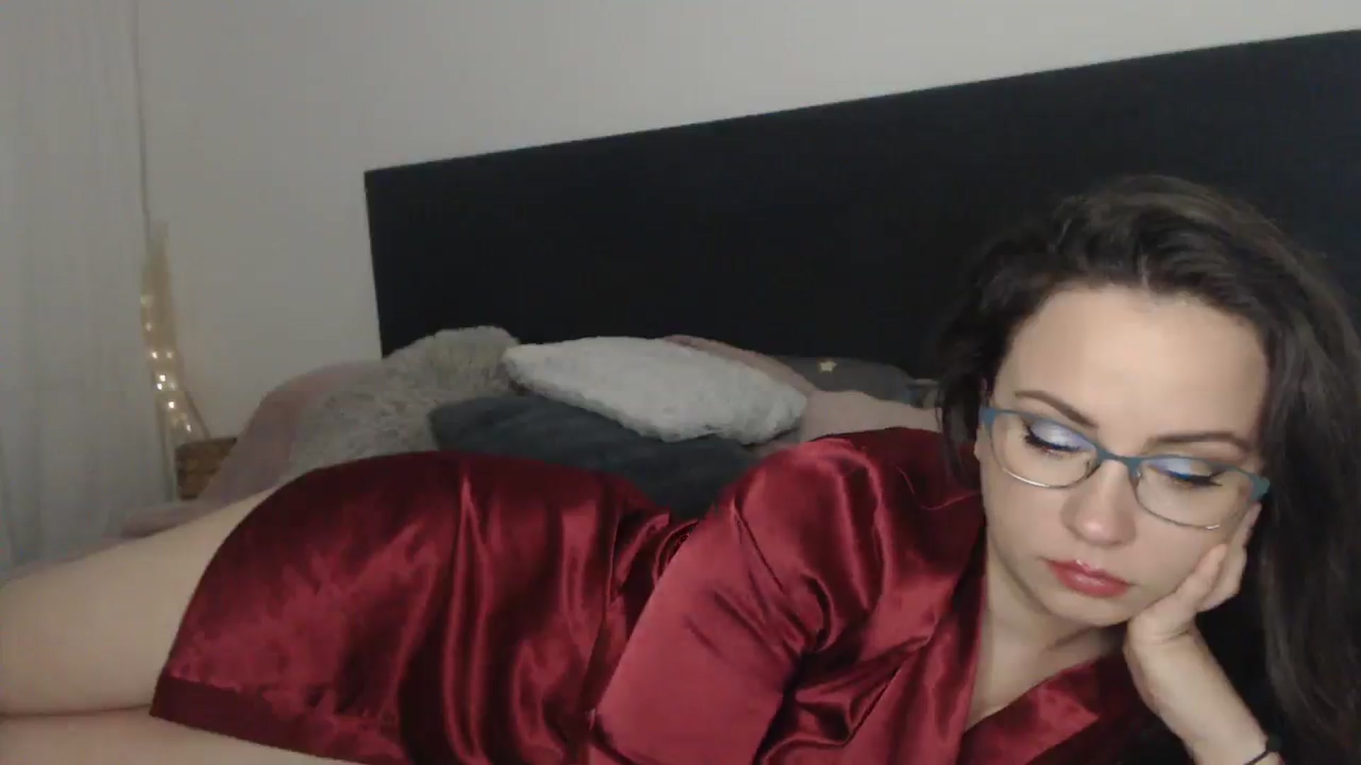 Gallery image thumbnail from ASweetJessie's myfreecams stream on, 04/14/2025, 17:24 image 16 of 20