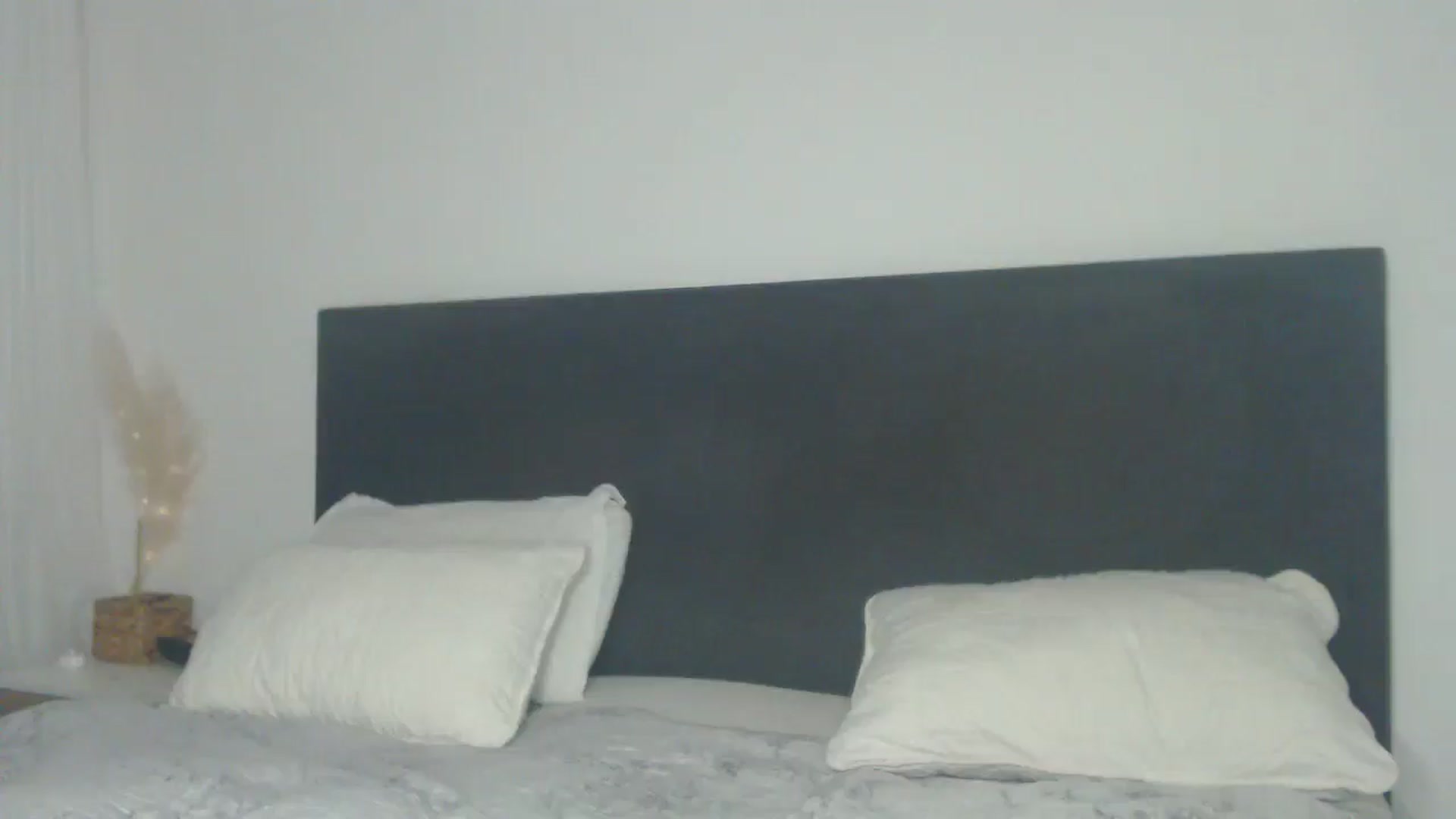 Gallery image thumbnail from ASweetJessie's myfreecams stream on, 05/13/2025, 17:00 image 7 of 20