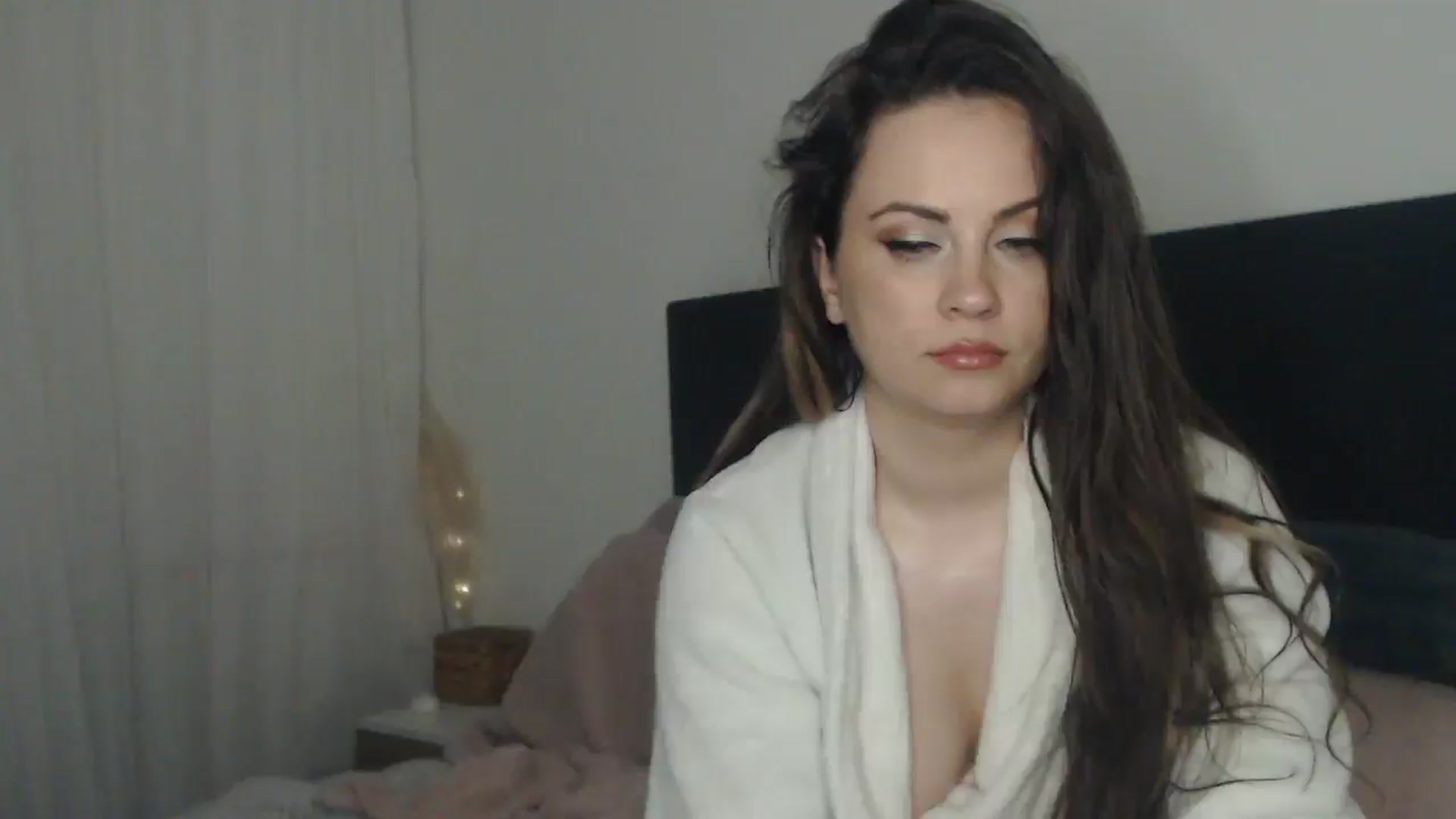 Gallery image thumbnail from ASweetJessie's myfreecams stream on, 05/30/2025, 19:19 image 20 of 20