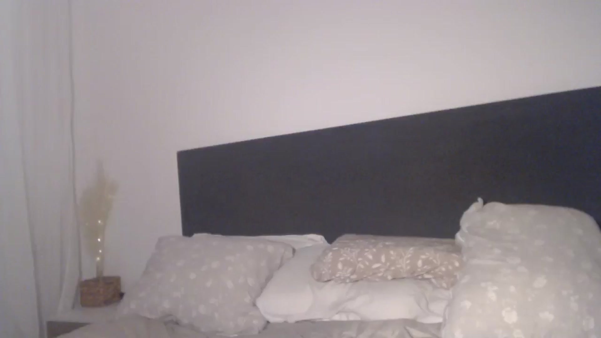 Gallery image thumbnail from ASweetJessie's myfreecams stream on, 06/29/2025, 18:02 image 5 of 20