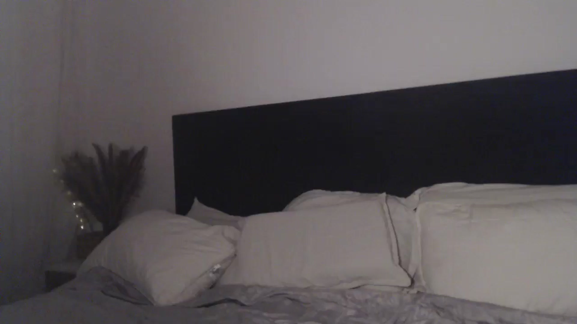 Gallery image thumbnail from ASweetJessie's myfreecams stream on, 07/12/2025, 17:22 image 18 of 20