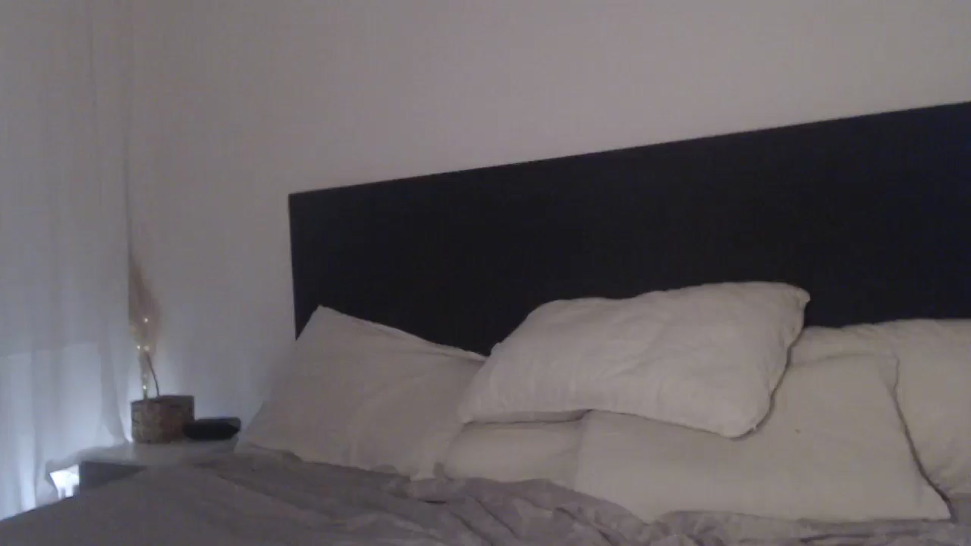 Gallery image thumbnail from ASweetJessie's myfreecams stream on, 07/14/2025, 12:53 image 16 of 20