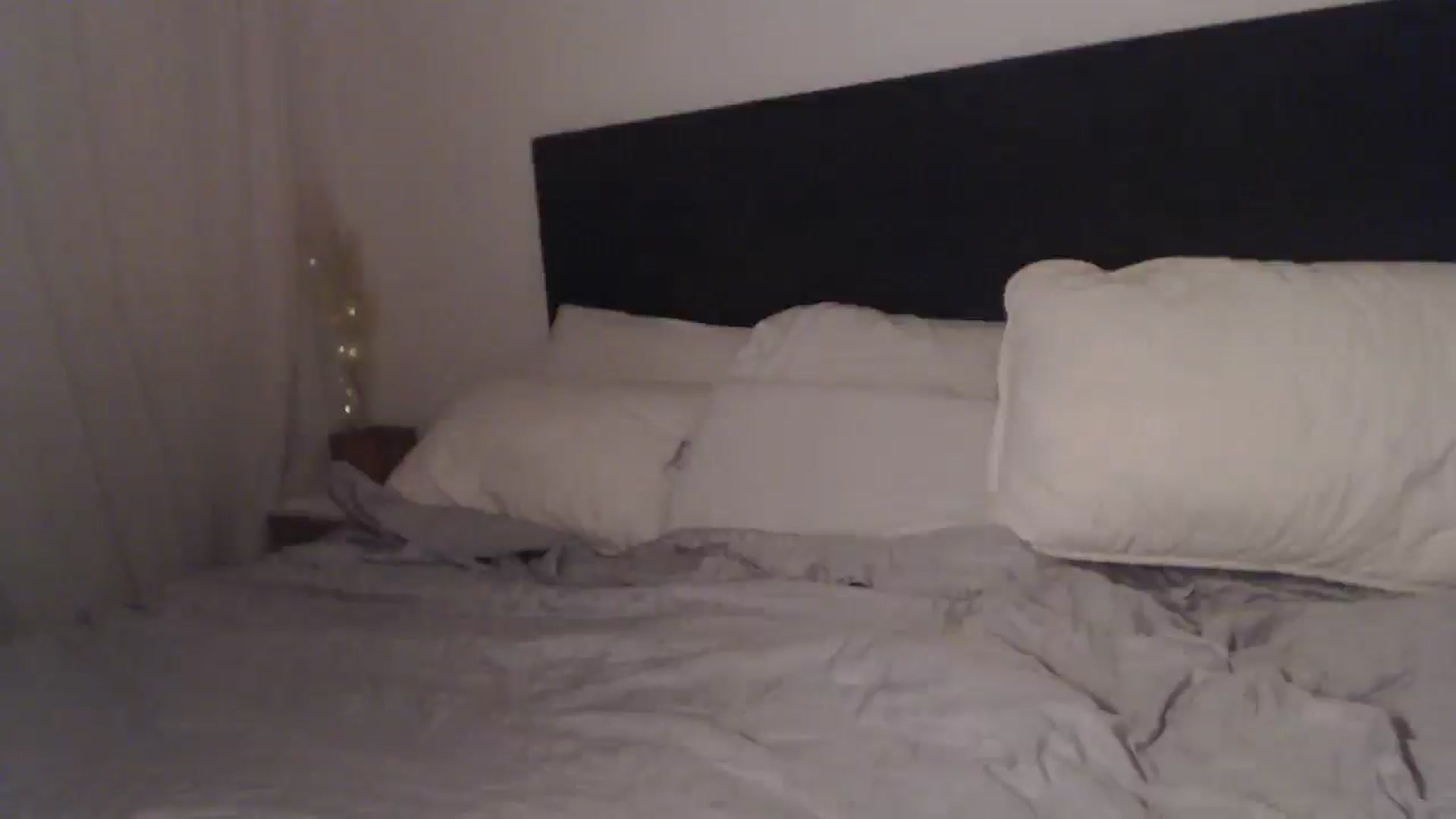 Gallery image thumbnail from ASweetJessie's myfreecams stream on, 07/15/2025, 16:33 image 9 of 20