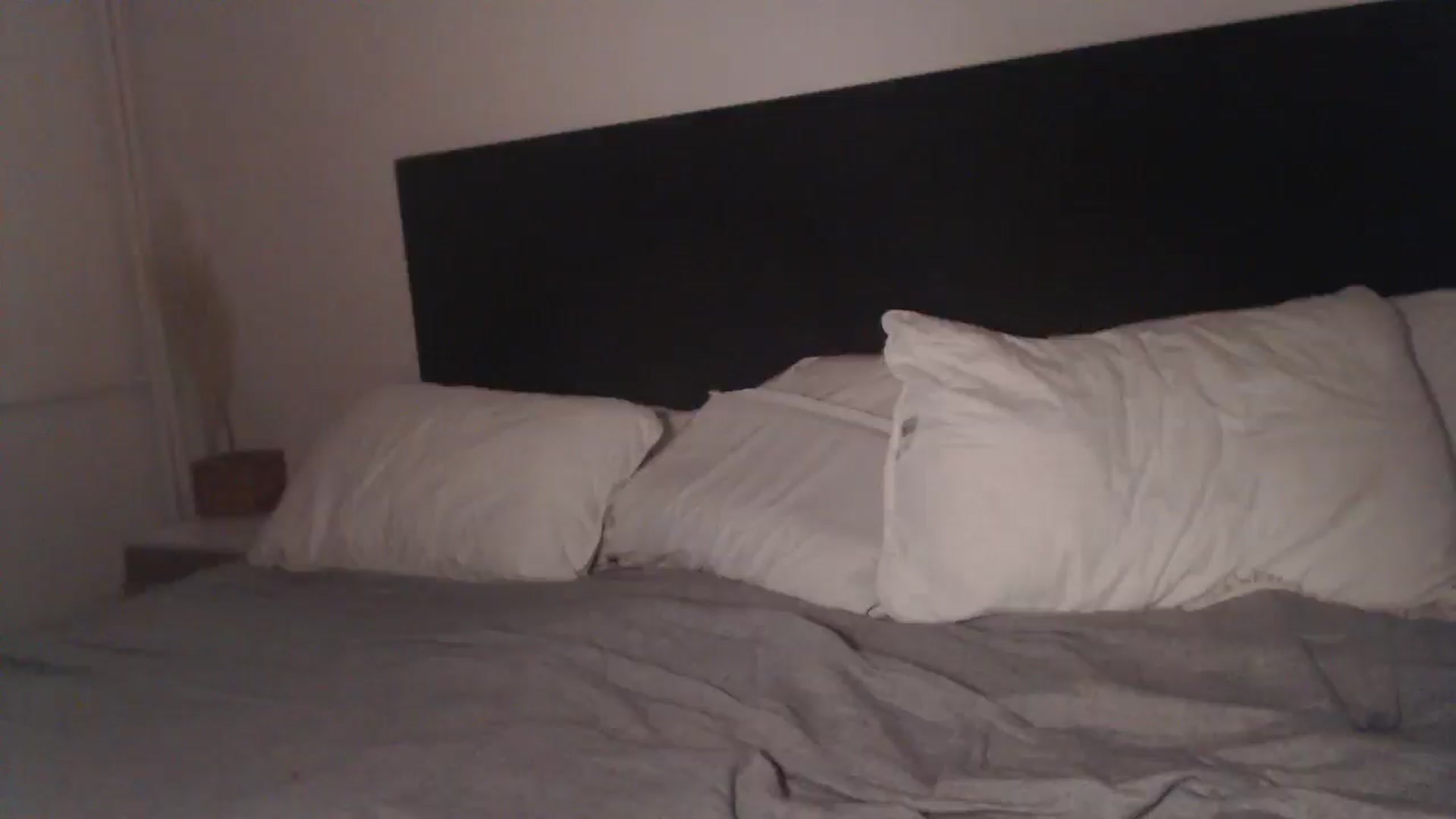 Gallery image thumbnail from ASweetJessie's myfreecams stream on, 07/29/2025, 15:46 image 12 of 20