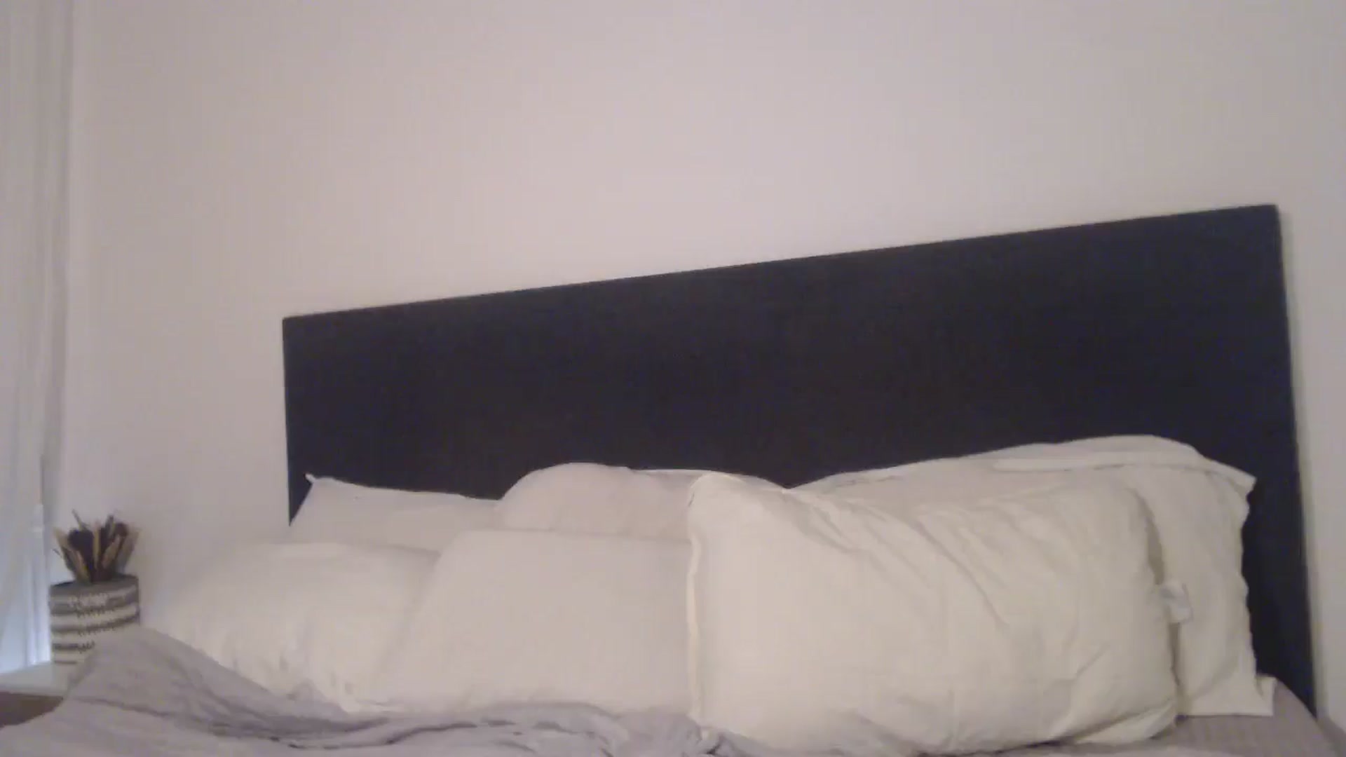 Gallery image thumbnail from ASweetJessie's myfreecams stream on, 09/02/2025, 16:39 image 17 of 20