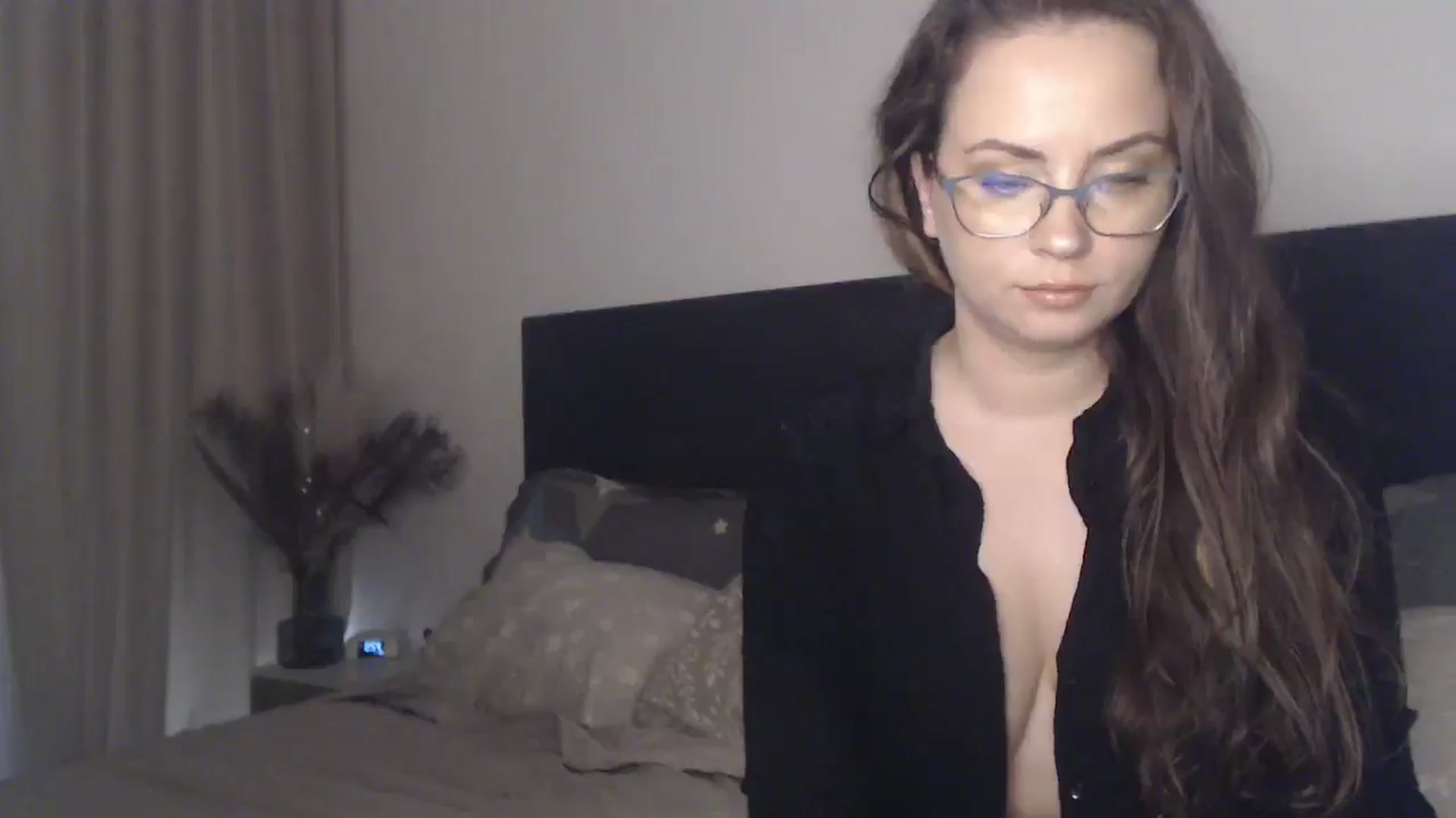 Gallery image thumbnail from ASweetJessie's myfreecams stream on, 09/13/2025, 19:13 image 2 of 20