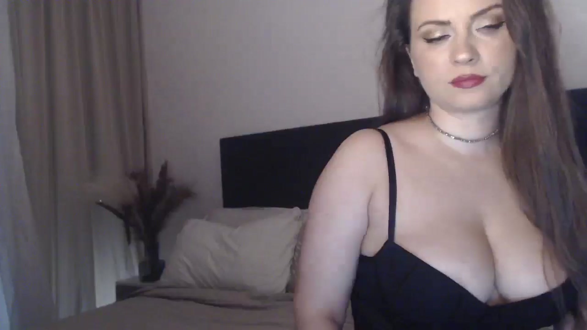 Gallery image thumbnail from ASweetJessie's myfreecams stream on, 09/22/2025, 16:57 image 16 of 20