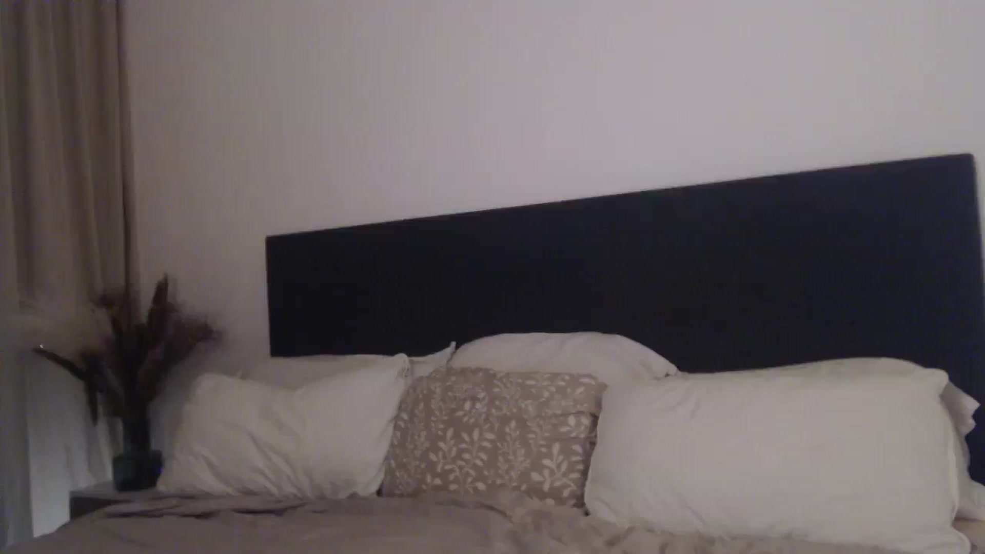 Gallery image thumbnail from ASweetJessie's myfreecams stream on, 09/22/2025, 19:00 image 11 of 20