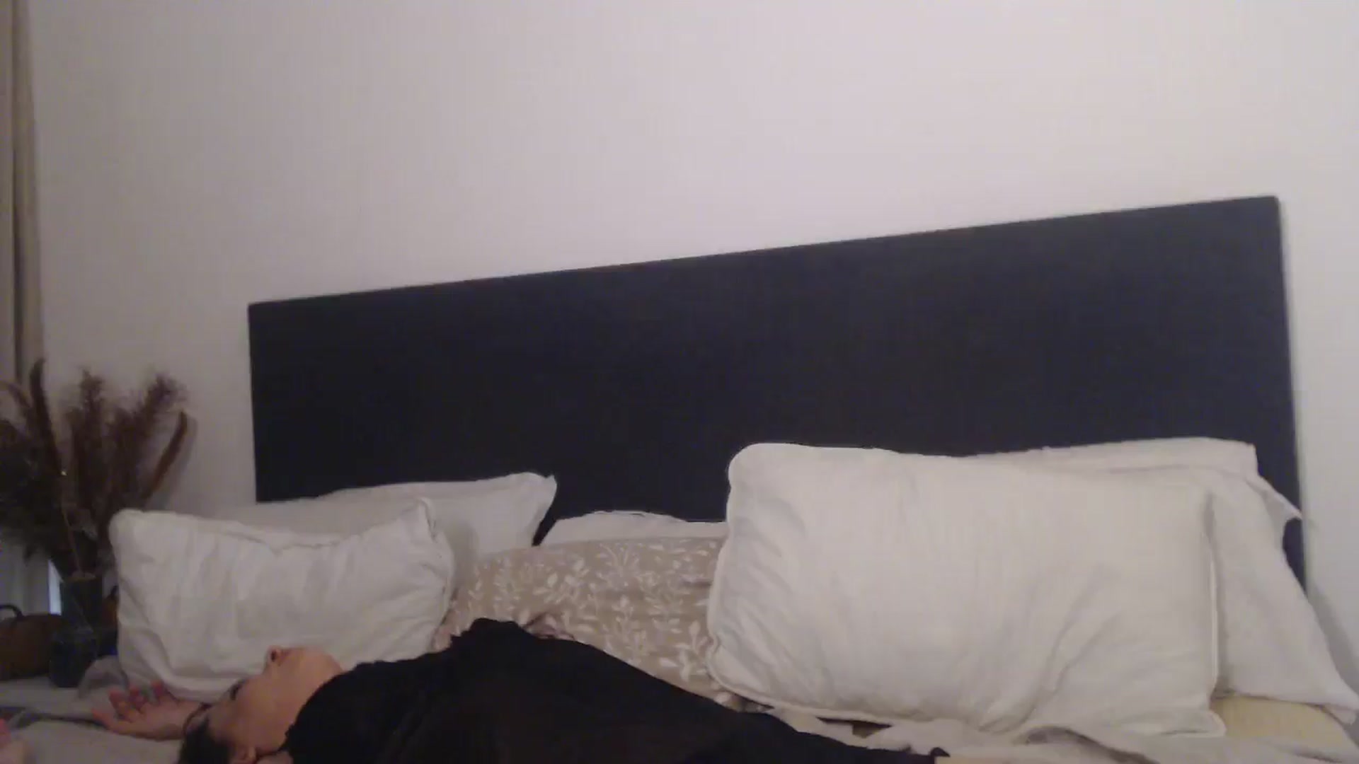 Gallery image thumbnail from ASweetJessie's myfreecams stream on, 09/24/2025, 15:54 image 18 of 20