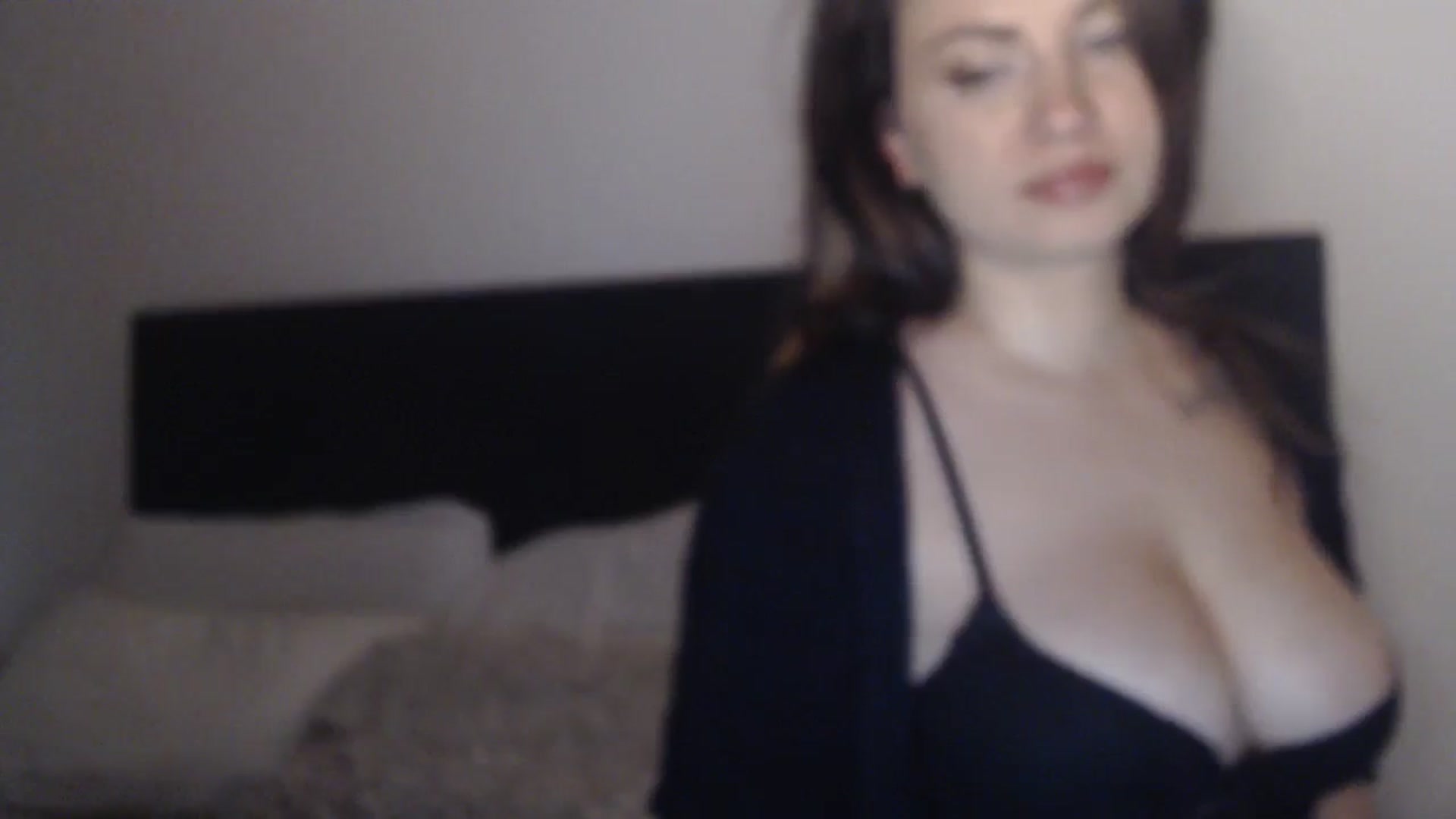 Gallery image thumbnail from ASweetJessie's myfreecams stream on, 09/29/2025, 17:38 image 10 of 20