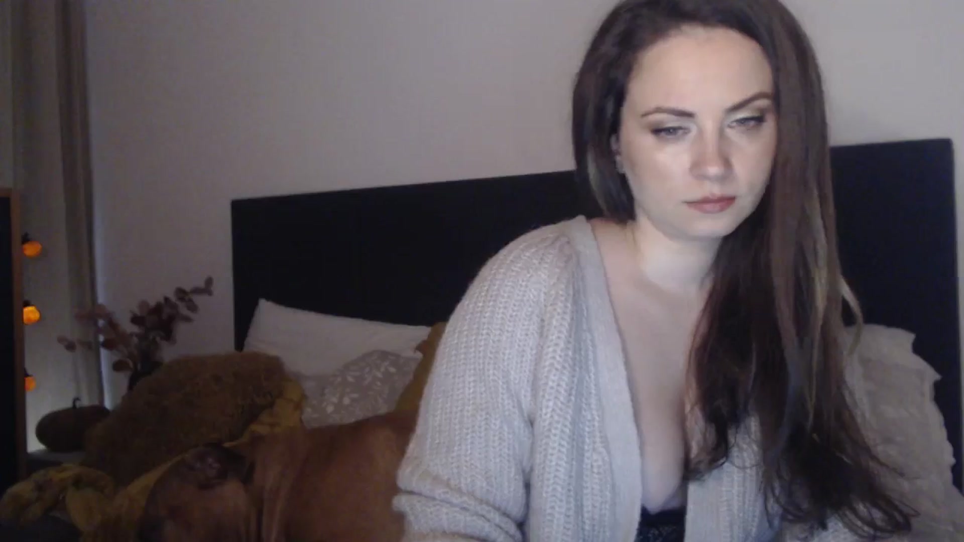 Gallery image thumbnail from ASweetJessie's myfreecams stream on, 10/08/2025, 16:25 image 9 of 20