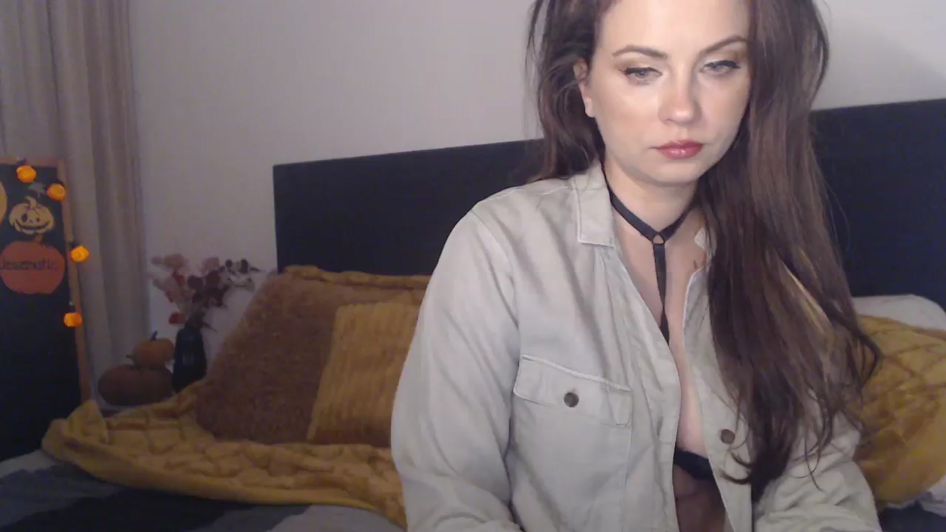 Gallery image thumbnail from ASweetJessie's myfreecams stream on, 10/14/2025, 14:14 image 2 of 20