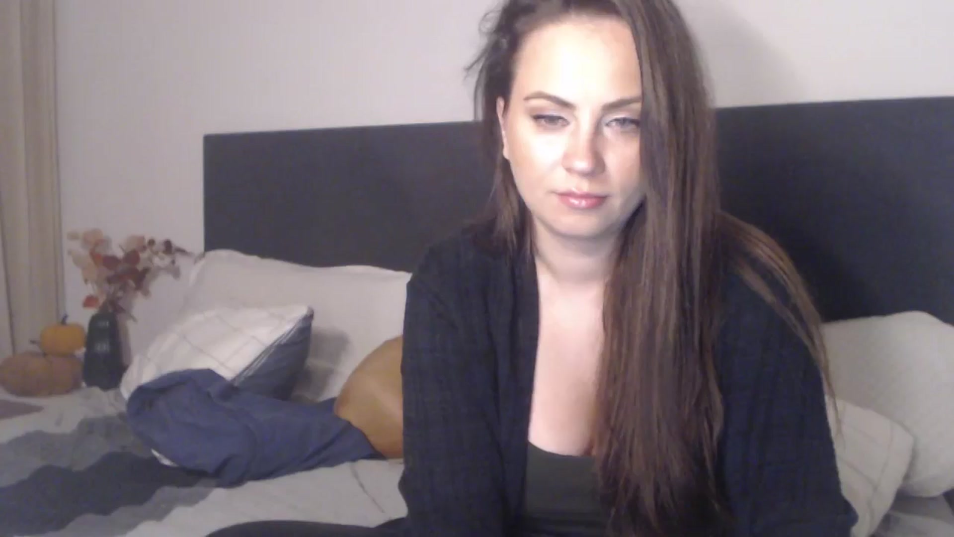 Gallery image thumbnail from ASweetJessie's myfreecams stream on, 10/15/2025, 18:51 image 12 of 20