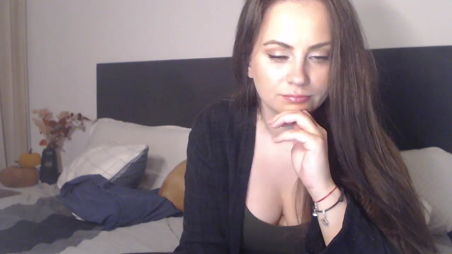 Gallery image thumbnail from ASweetJessie's myfreecams stream on, 10/15/2025, 18:51 image 6 of 20