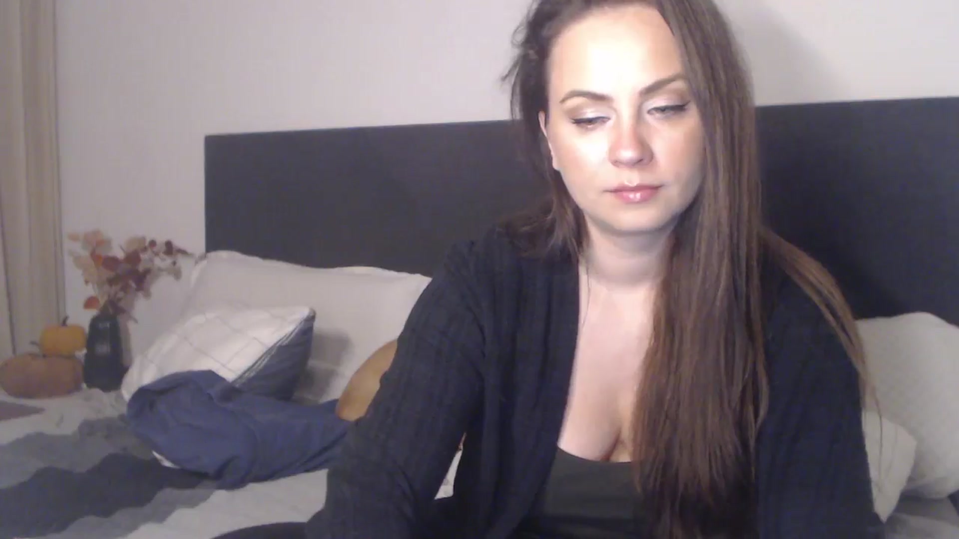 Gallery image thumbnail from ASweetJessie's myfreecams stream on, 10/15/2025, 18:51 image 10 of 20