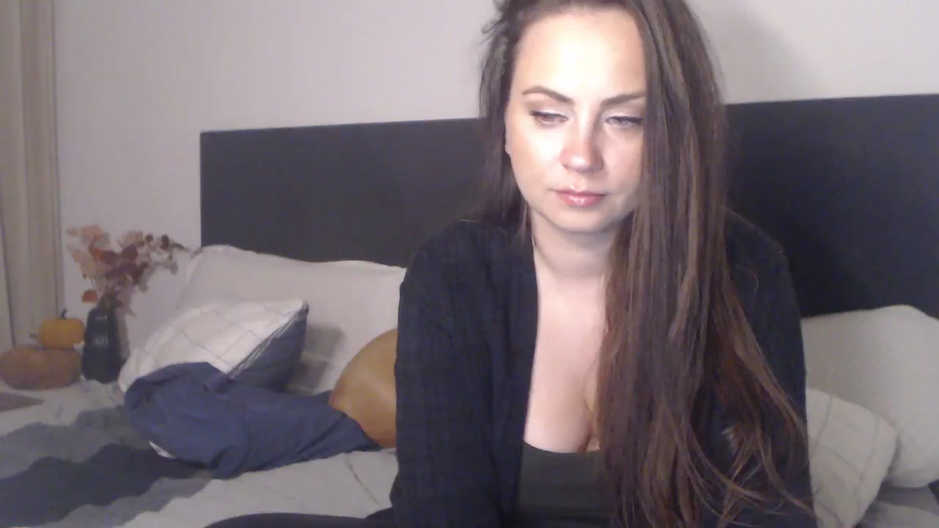 Gallery image thumbnail from ASweetJessie's myfreecams stream on, 10/15/2025, 18:51 image 9 of 20