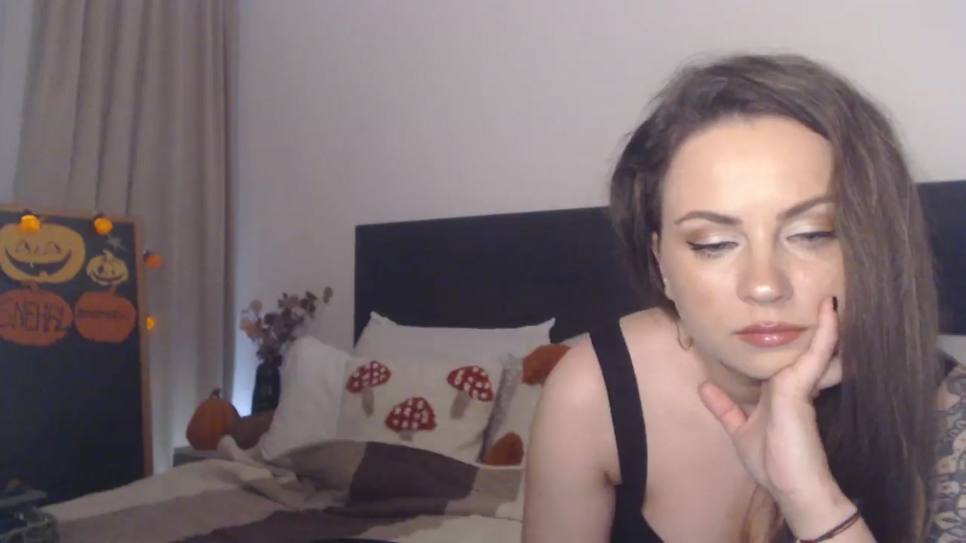 Gallery image thumbnail from ASweetJessie's myfreecams stream on, 10/24/2025, 17:31 image 18 of 20