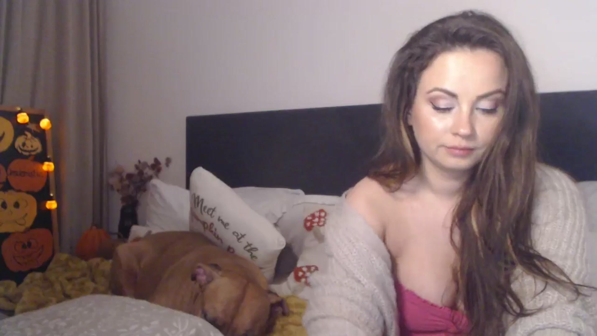 Gallery image thumbnail from ASweetJessie's myfreecams stream on, 10/29/2025, 17:35 image 20 of 20