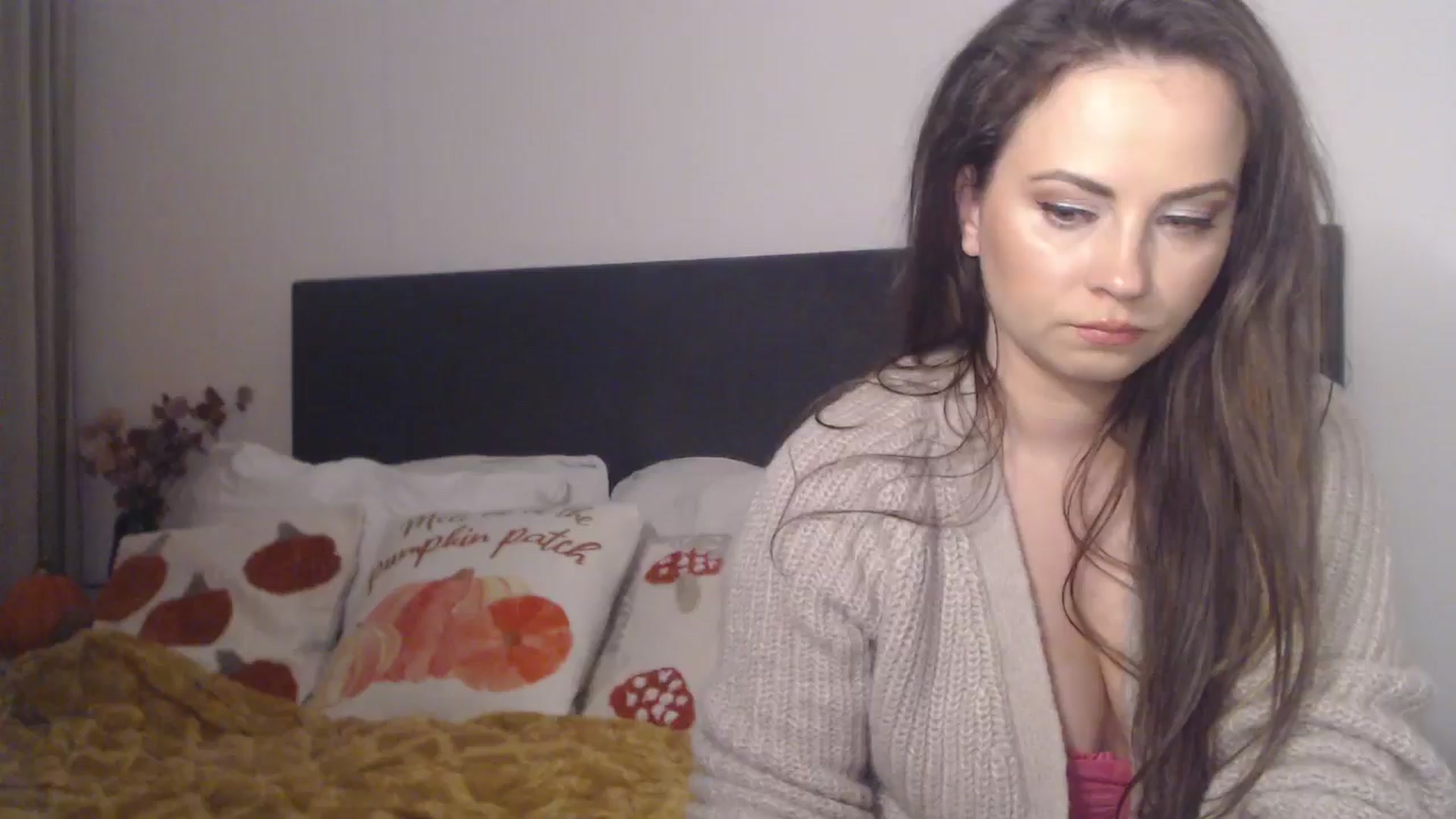 Gallery image thumbnail from ASweetJessie's myfreecams stream on, 10/29/2025, 17:35 image 3 of 20
