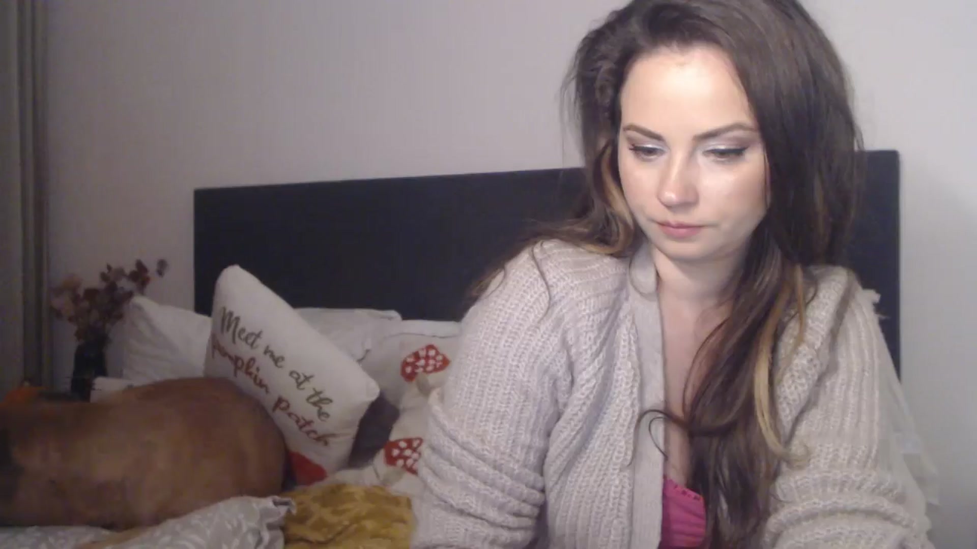 Gallery image thumbnail from ASweetJessie's myfreecams stream on, 10/29/2025, 17:35 image 5 of 20