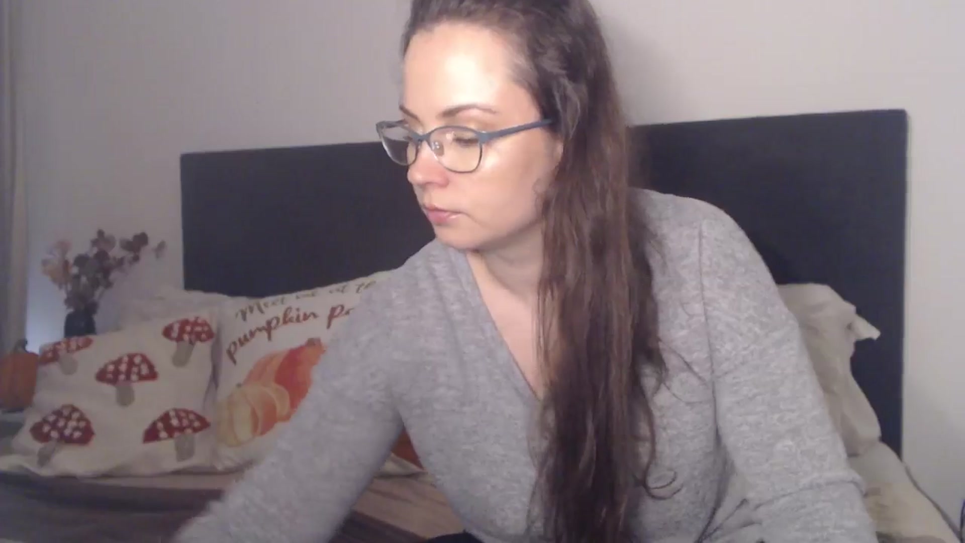 Gallery image thumbnail from ASweetJessie's myfreecams stream on, 11/10/2025, 17:05 image 16 of 20