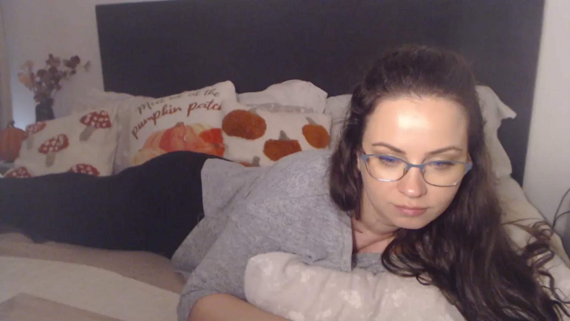 Gallery image thumbnail from ASweetJessie's myfreecams stream on, 11/10/2025, 17:59 image 15 of 20