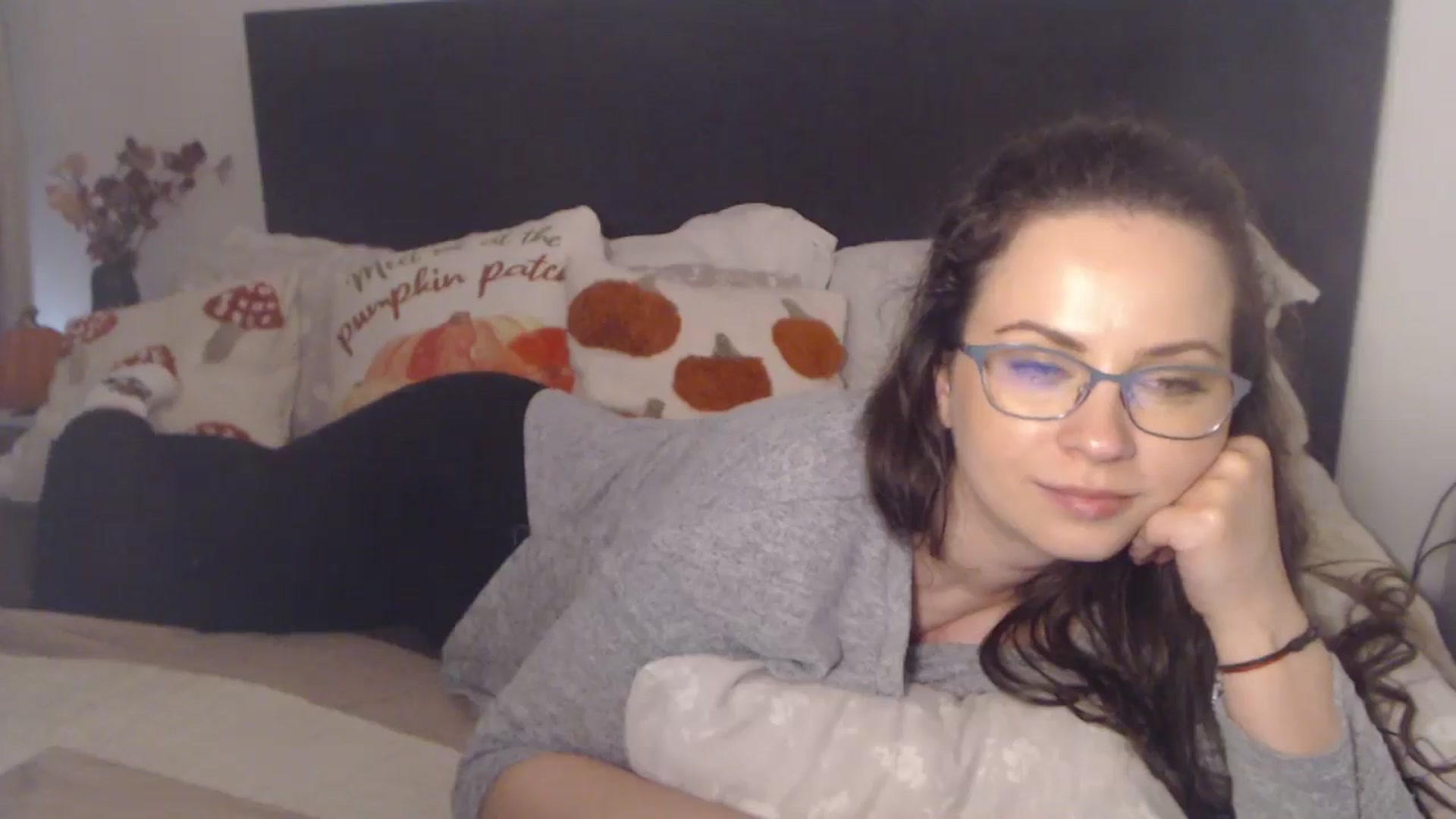 Gallery image thumbnail from ASweetJessie's myfreecams stream on, 11/10/2025, 17:59 image 11 of 20