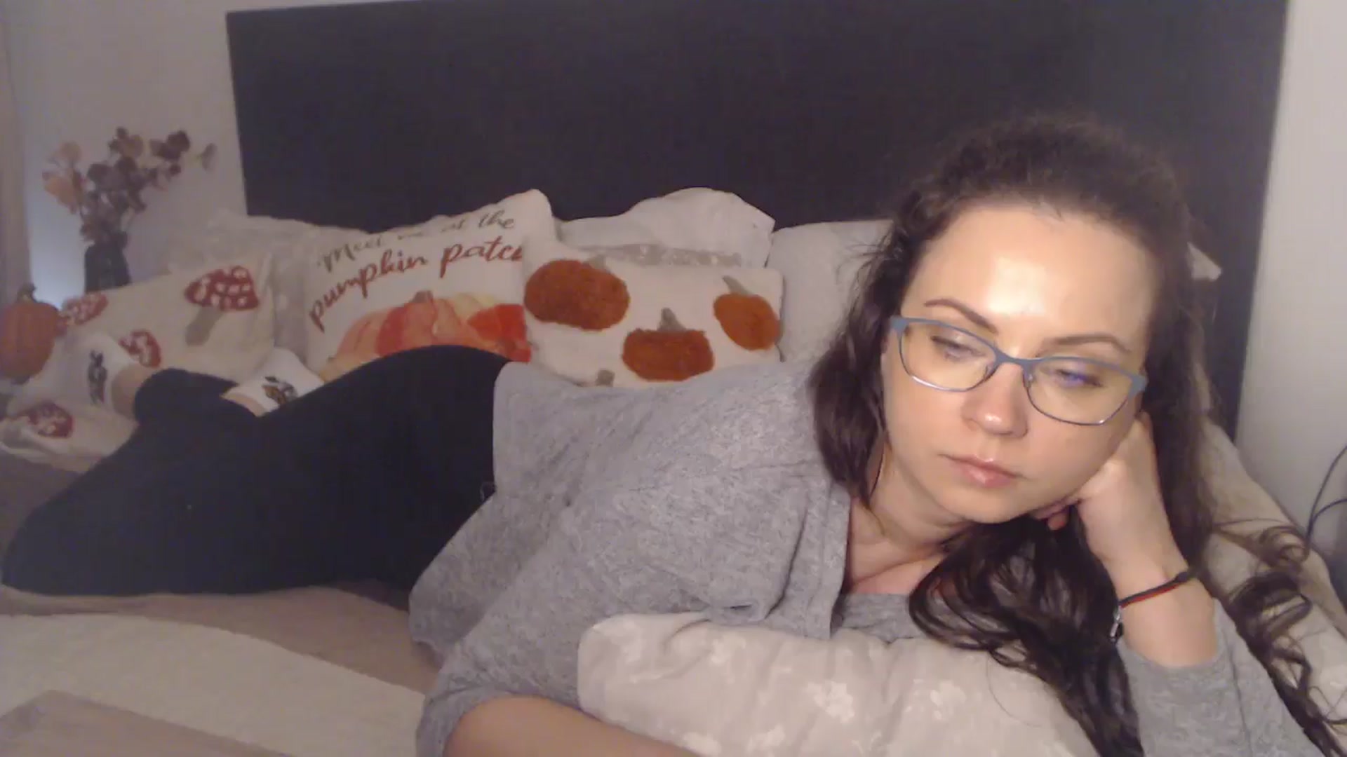 Gallery image thumbnail from ASweetJessie's myfreecams stream on, 11/10/2025, 17:59 image 19 of 20