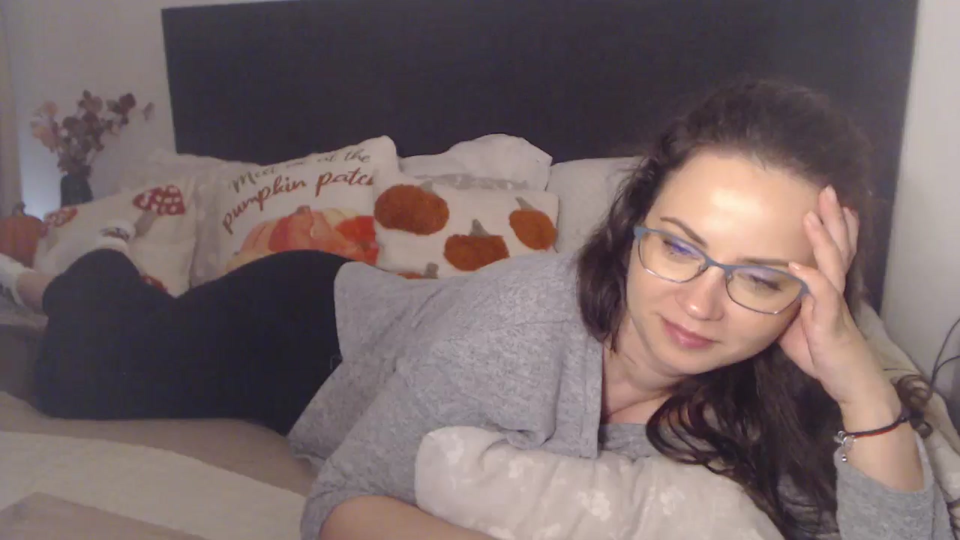 Gallery image thumbnail from ASweetJessie's myfreecams stream on, 11/10/2025, 17:59 image 8 of 20