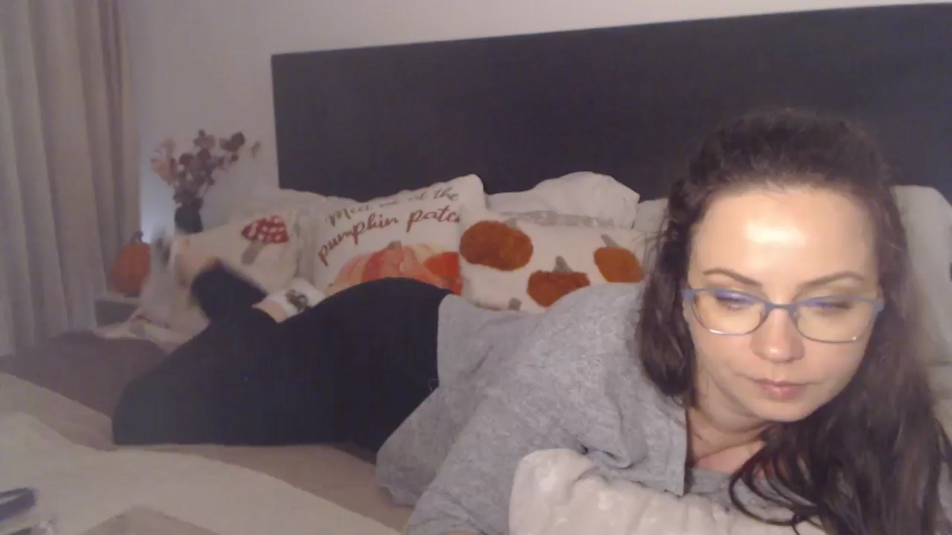 Gallery image thumbnail from ASweetJessie's myfreecams stream on, 11/10/2025, 19:12 image 5 of 20