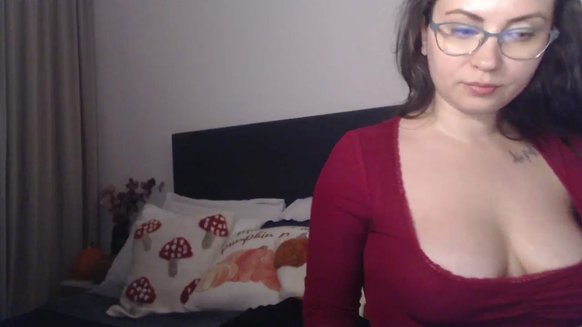 Gallery image thumbnail from ASweetJessie's myfreecams stream on, 11/12/2025, 19:07 image 11 of 20