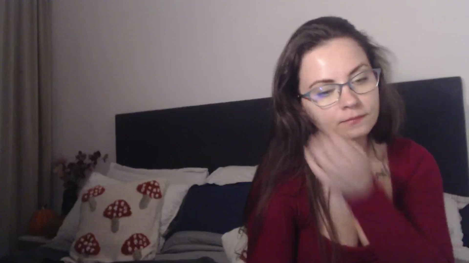 Gallery image thumbnail from ASweetJessie's myfreecams stream on, 11/12/2025, 19:46 image 17 of 20