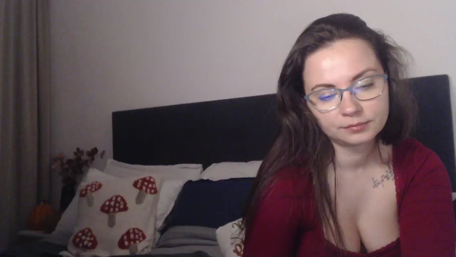 Gallery image thumbnail from ASweetJessie's myfreecams stream on, 11/12/2025, 19:46 image 16 of 20