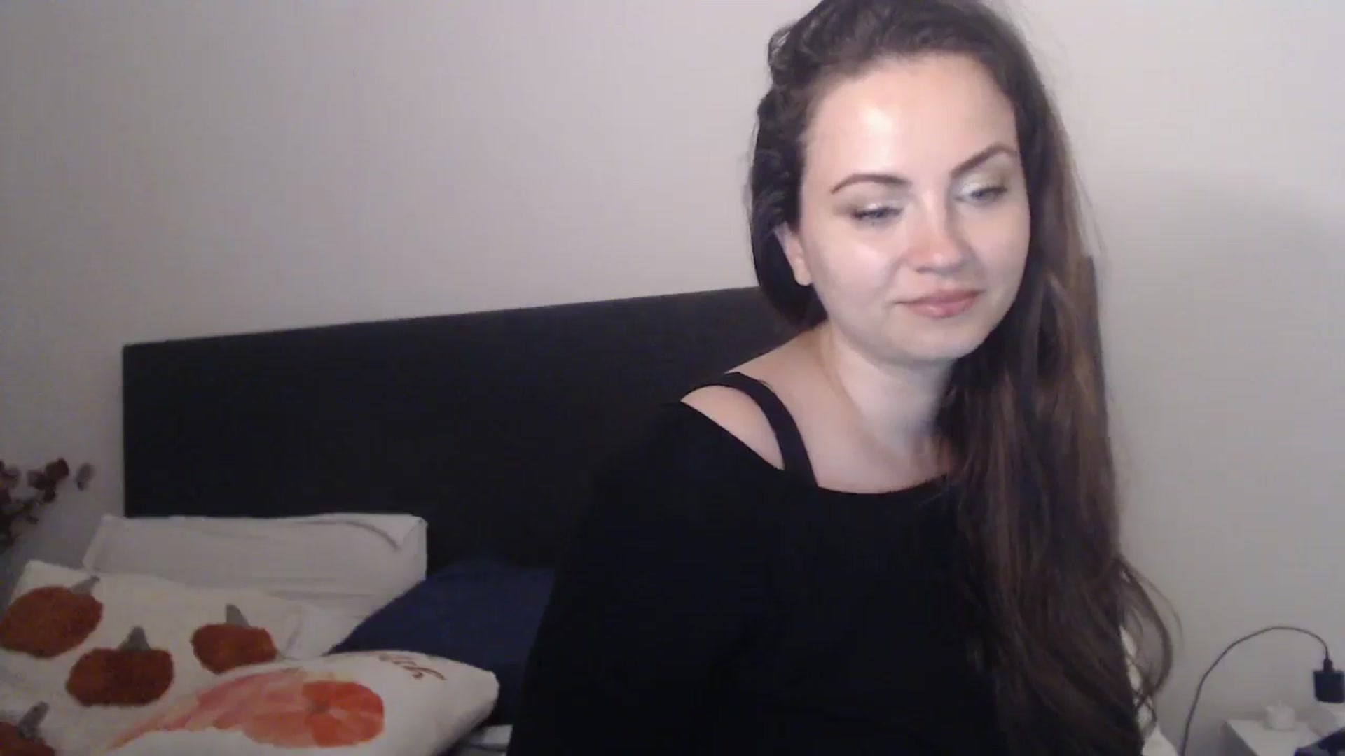 Gallery image thumbnail from ASweetJessie's myfreecams stream on, 11/14/2025, 15:26 image 14 of 20