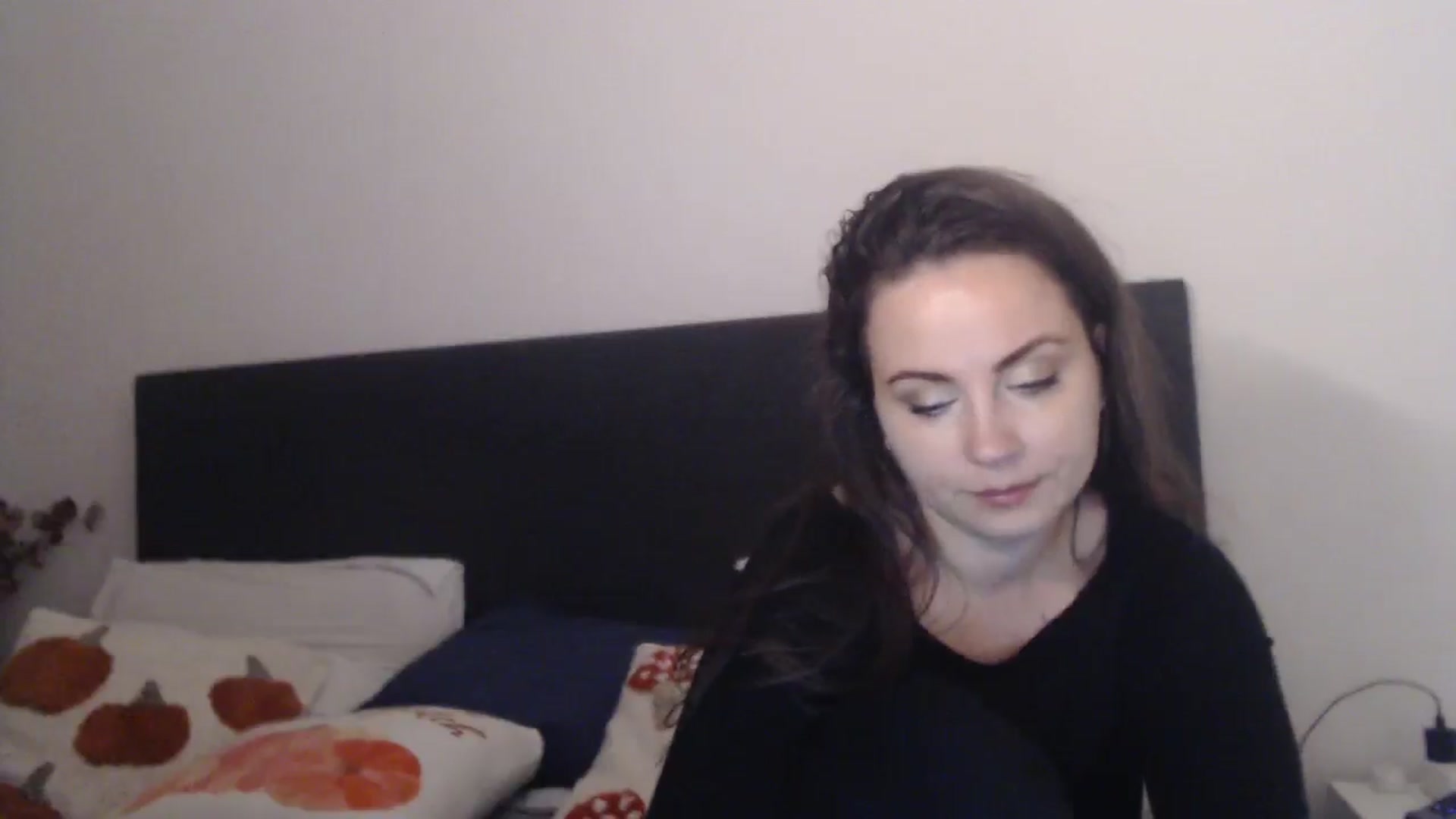 Gallery image thumbnail from ASweetJessie's myfreecams stream on, 11/14/2025, 15:26 image 15 of 20