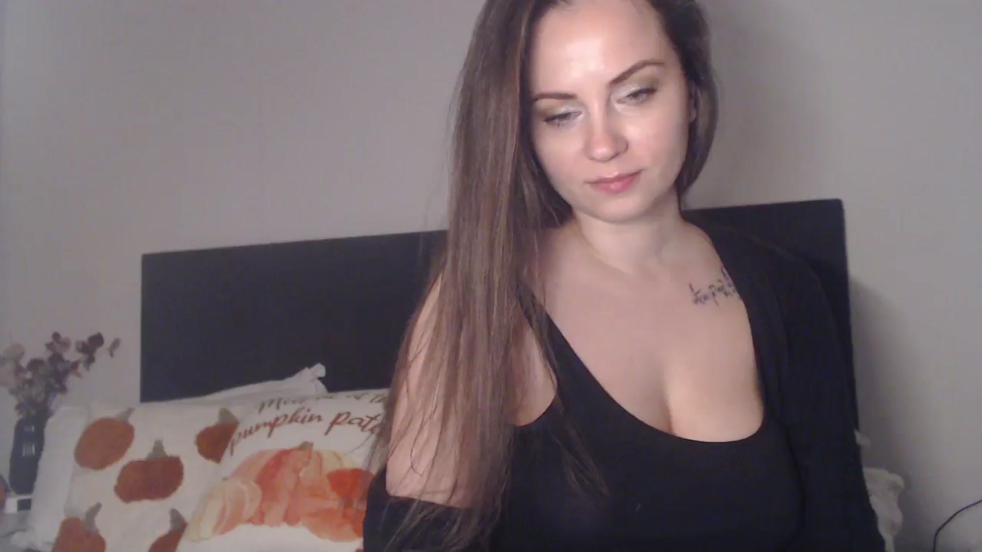 Gallery image thumbnail from ASweetJessie's myfreecams stream on, 11/19/2025, 17:03 image 8 of 20