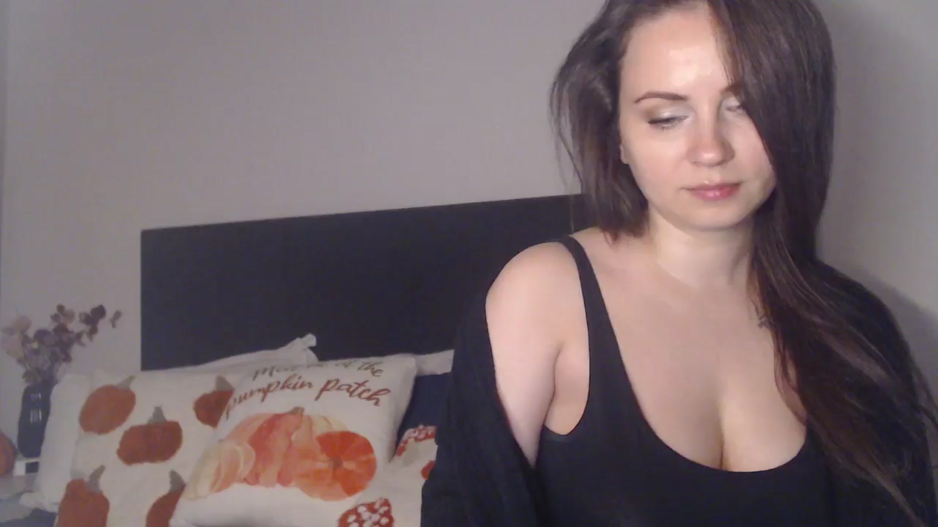 Gallery image thumbnail from ASweetJessie's myfreecams stream on, 11/19/2025, 17:03 image 4 of 20