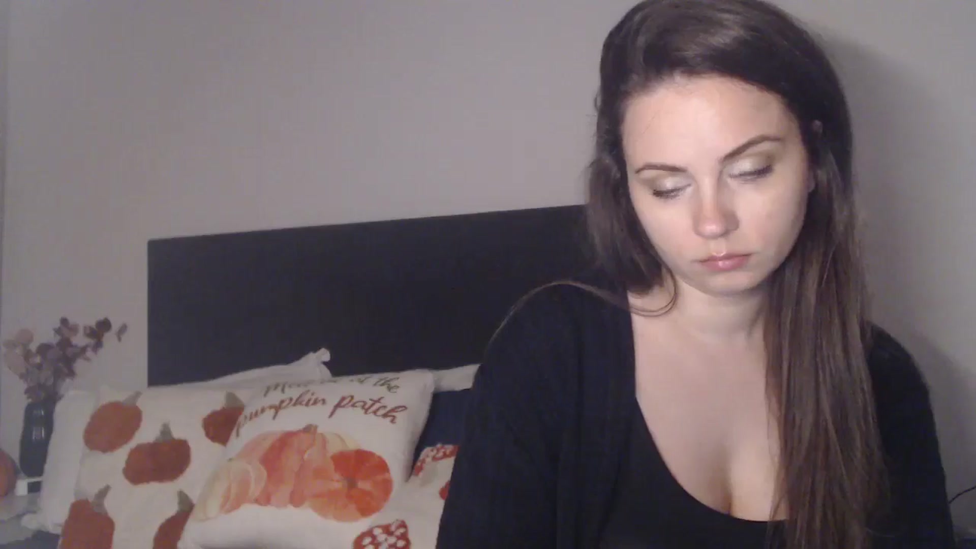 Gallery image thumbnail from ASweetJessie's myfreecams stream on, 11/19/2025, 17:03 image 3 of 20