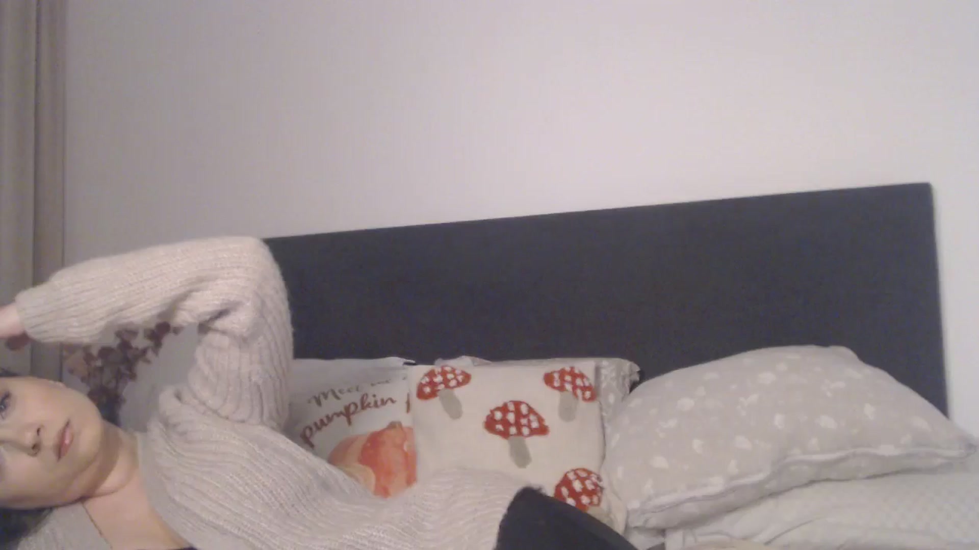 Gallery image thumbnail from ASweetJessie's myfreecams stream on, 11/27/2025, 18:00 image 9 of 20
