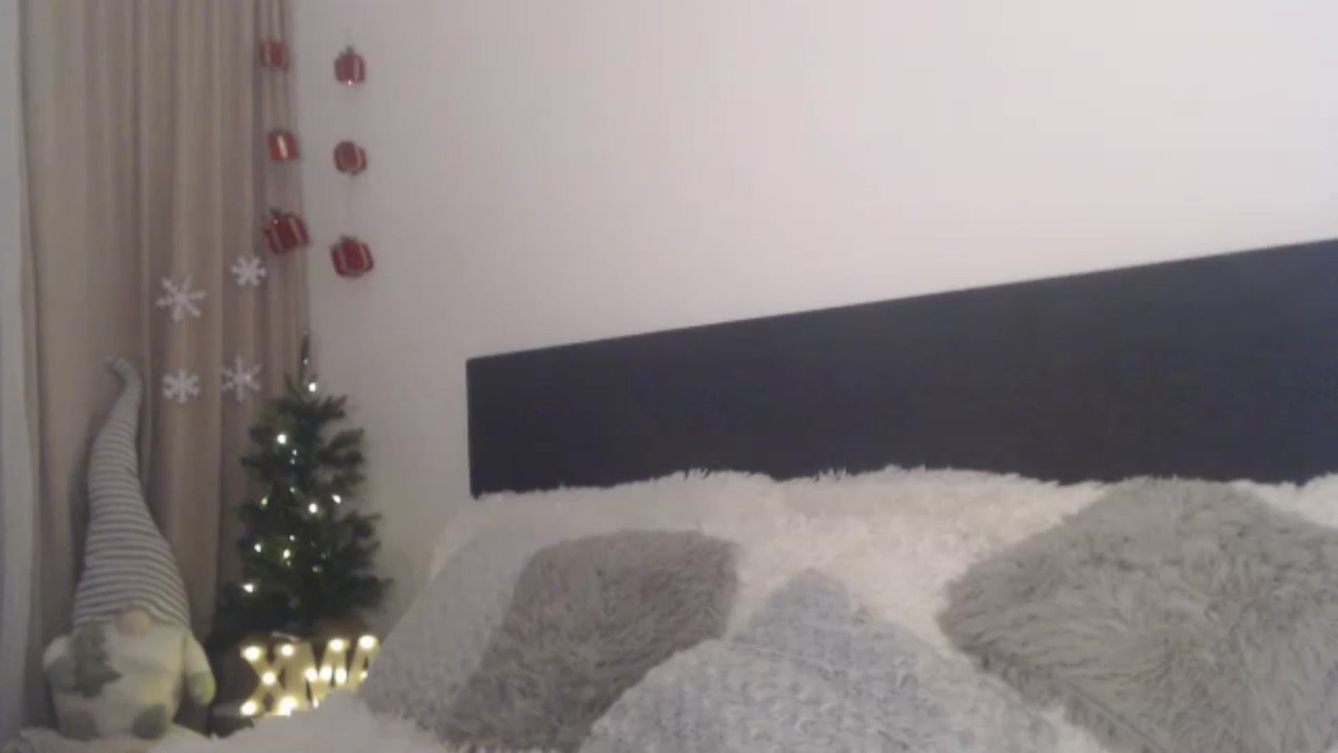 Gallery image thumbnail from ASweetJessie's myfreecams stream on, 12/07/2025, 20:17 image 2 of 20