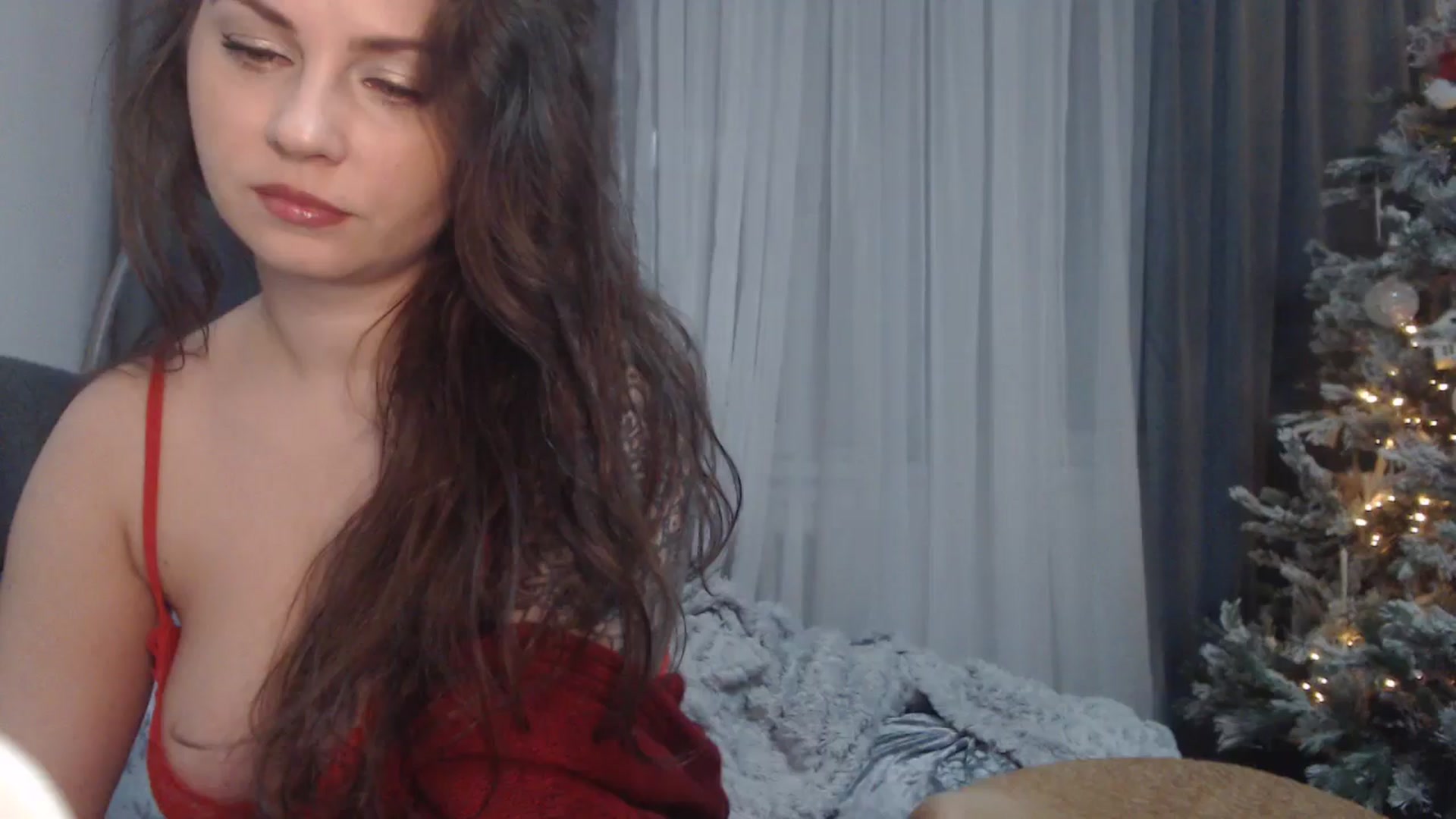 Gallery image thumbnail from ASweetJessie's myfreecams stream on, 12/28/2025, 17:16 image 4 of 20