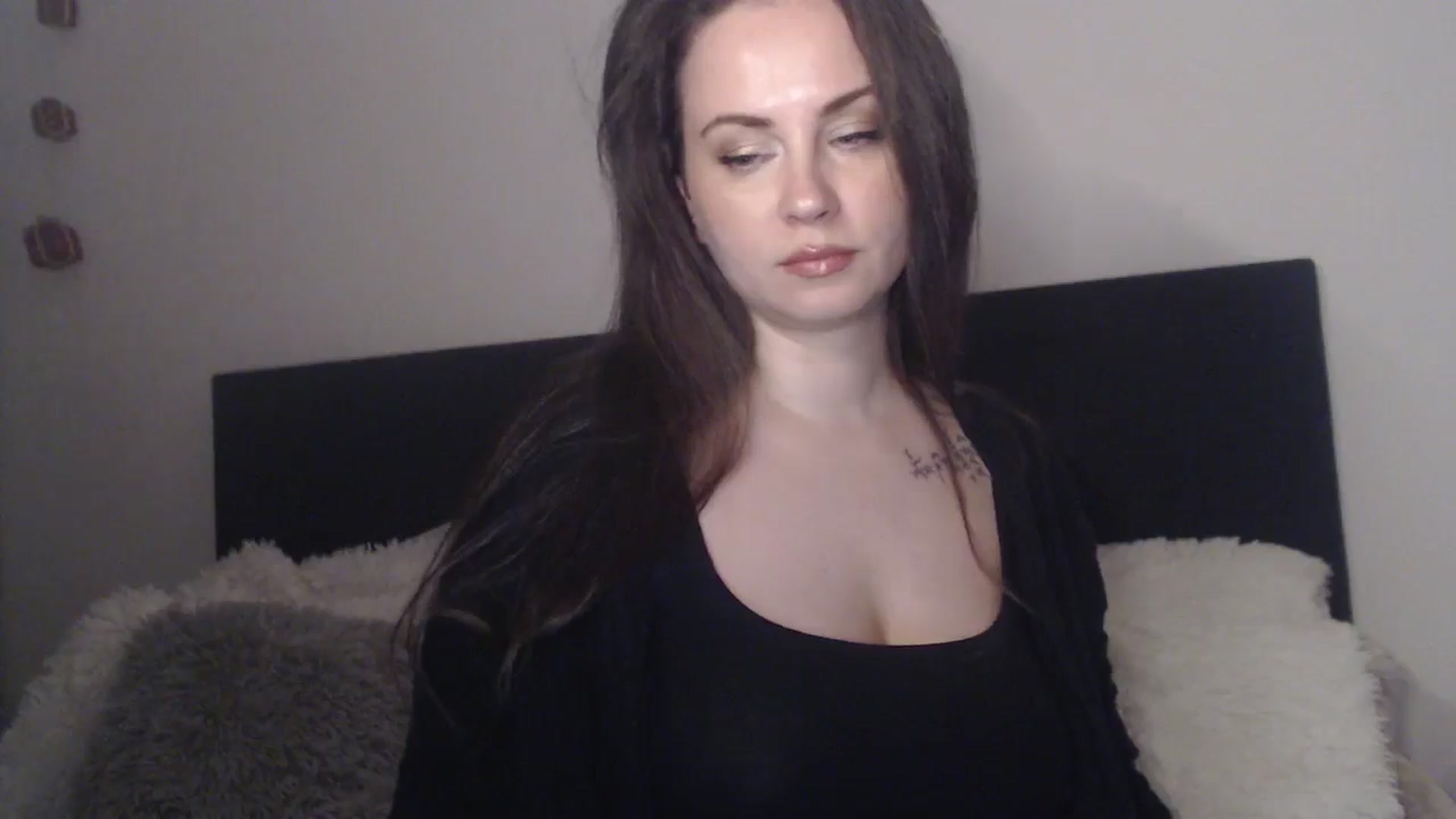 Gallery image thumbnail from ASweetJessie's myfreecams stream on, 01/14/2026, 17:46 image 8 of 20