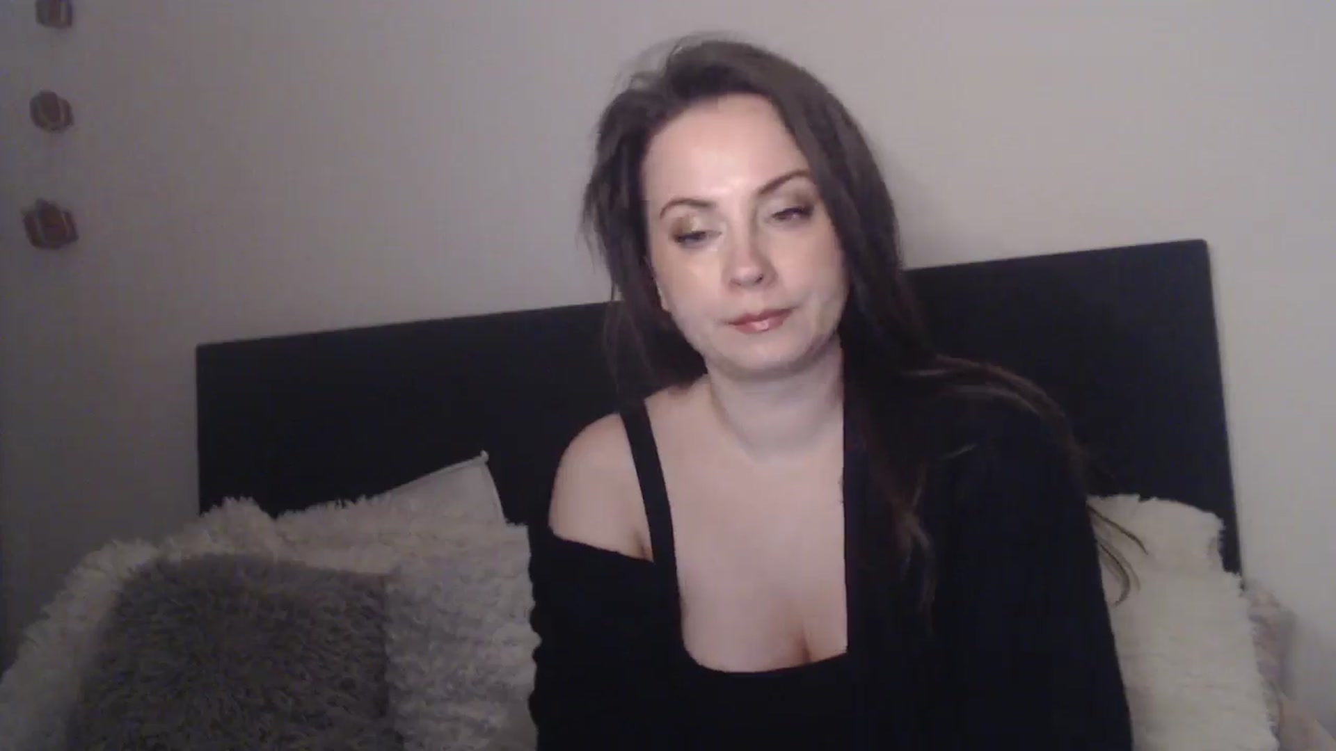 Gallery image thumbnail from ASweetJessie's myfreecams stream on, 01/14/2026, 17:46 image 20 of 20