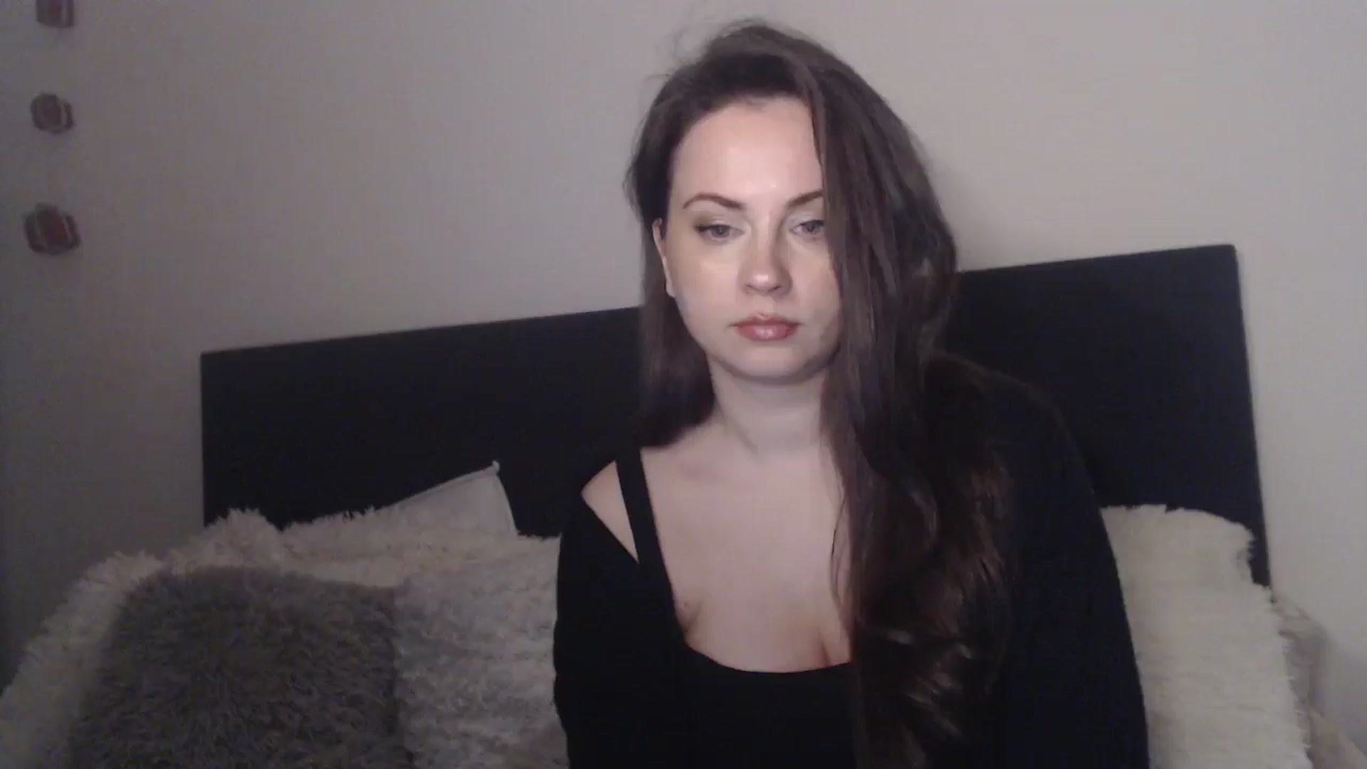 Gallery image thumbnail from ASweetJessie's myfreecams stream on, 01/14/2026, 17:46 image 14 of 20