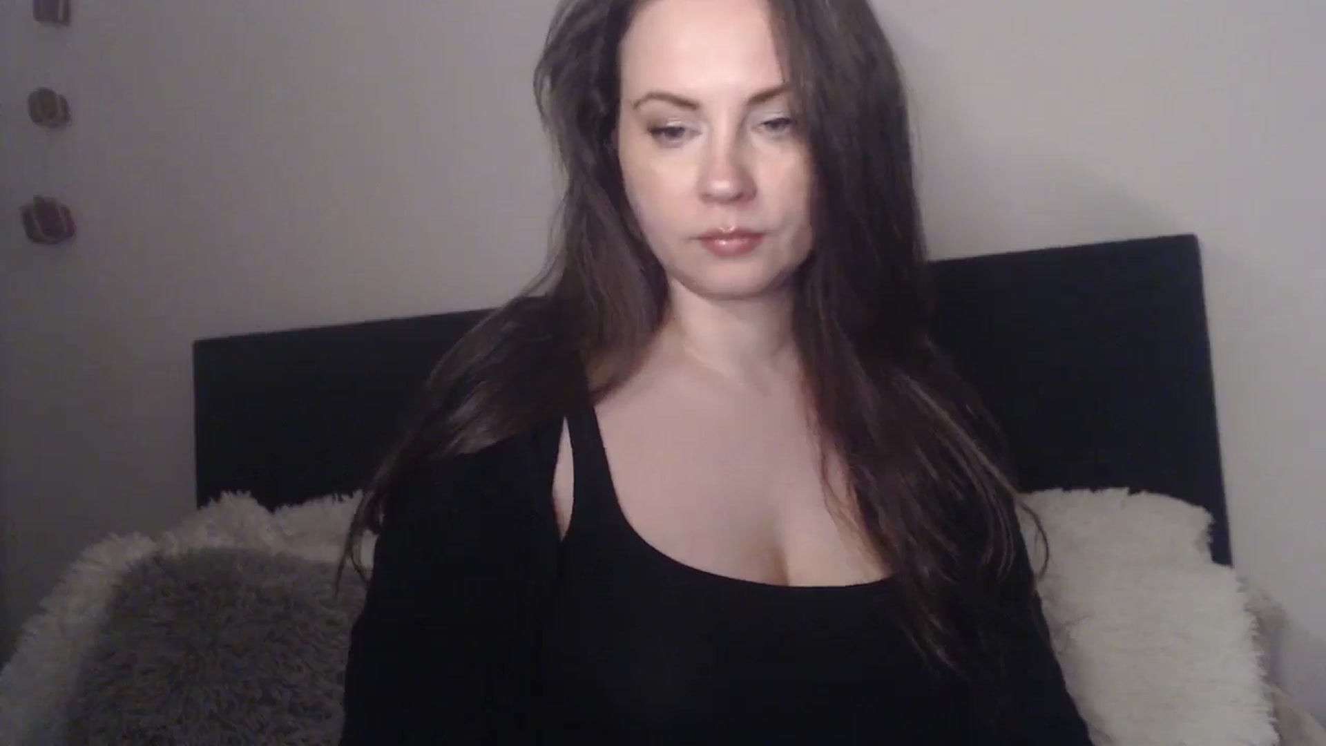 Gallery image thumbnail from ASweetJessie's myfreecams stream on, 01/14/2026, 17:46 image 7 of 20