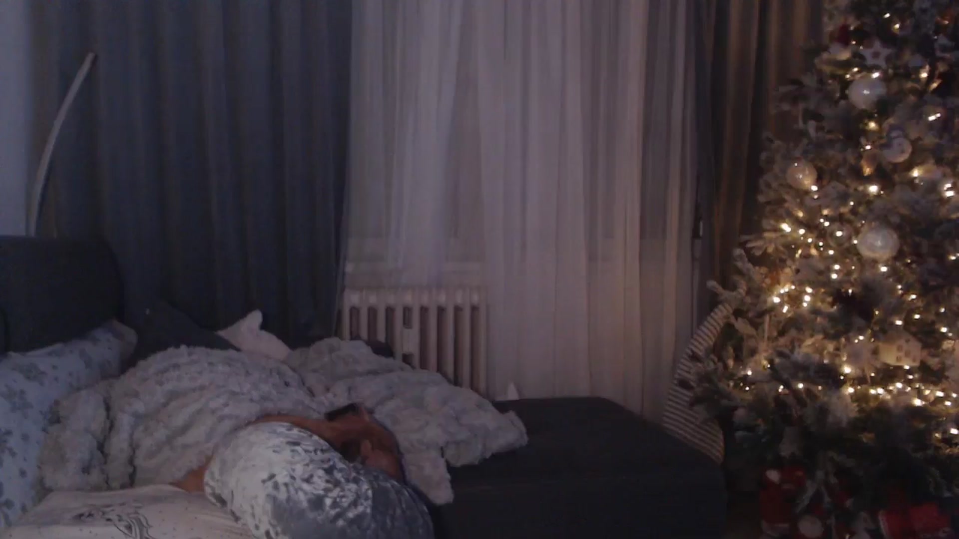 Gallery image thumbnail from ASweetJessie's myfreecams stream on, 01/15/2026, 12:57 image 4 of 20