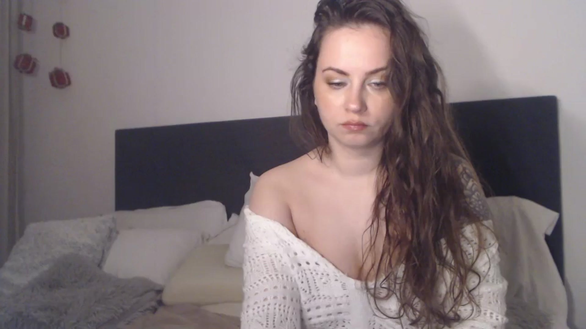 Gallery image thumbnail from ASweetJessie's myfreecams stream on, 01/25/2026, 19:28 image 5 of 20